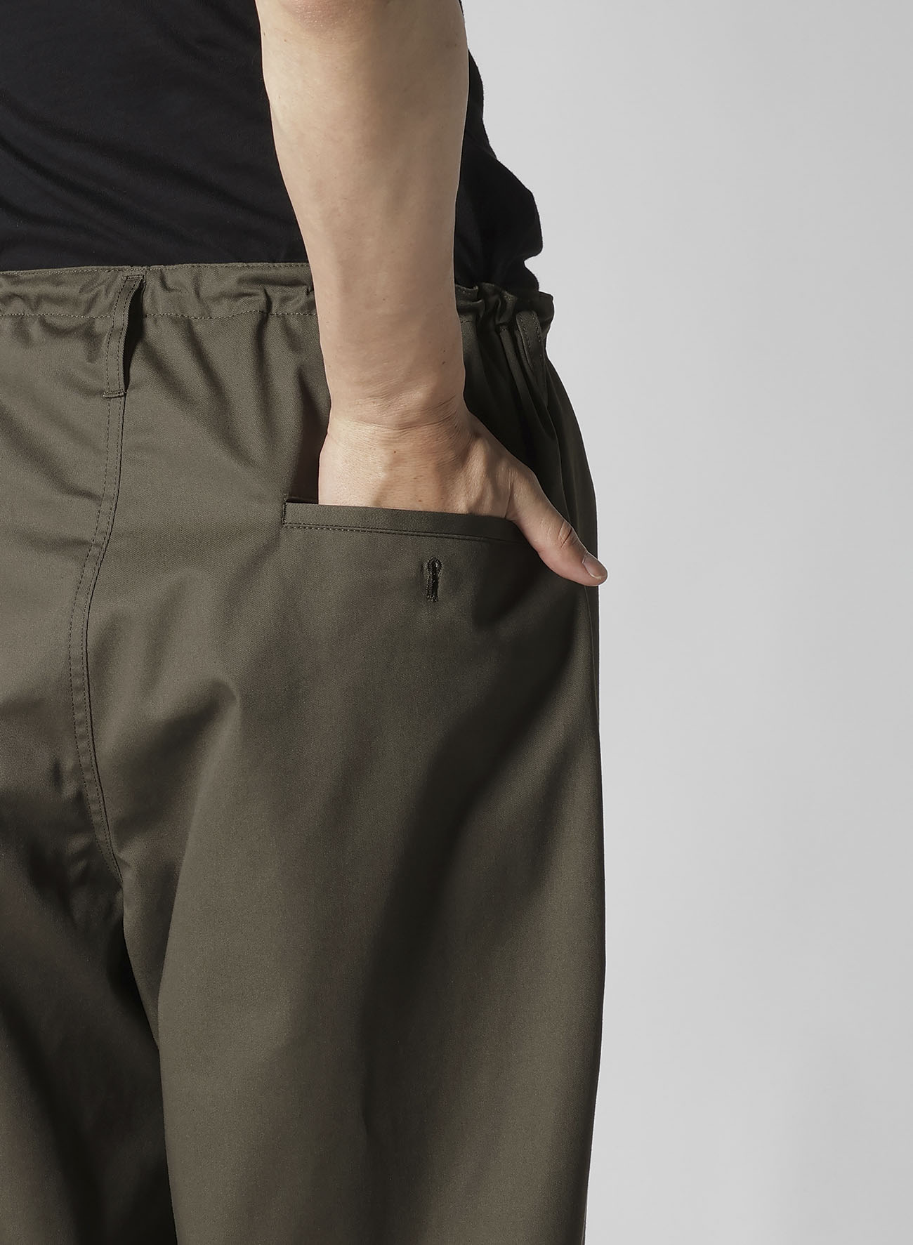 T/C TWILL PANTS WITH  SIDE SEAM TUCK