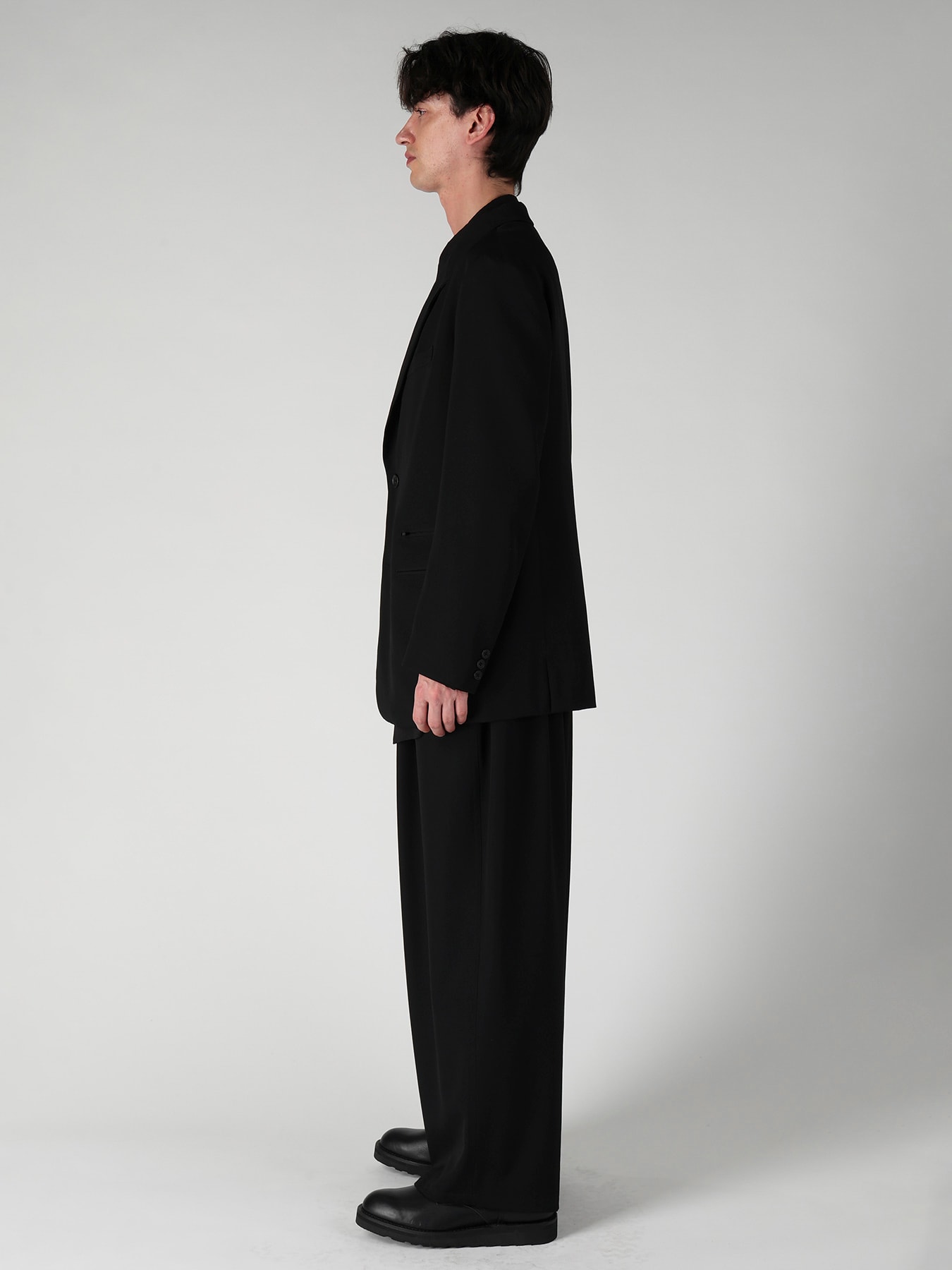 WOOL GABARDINE LEFT AND RIGHT CHANGE POCKET JACKET