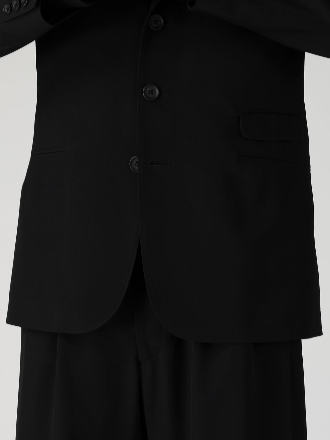 WOOL GABARDINE 3-BUTTON JACKET