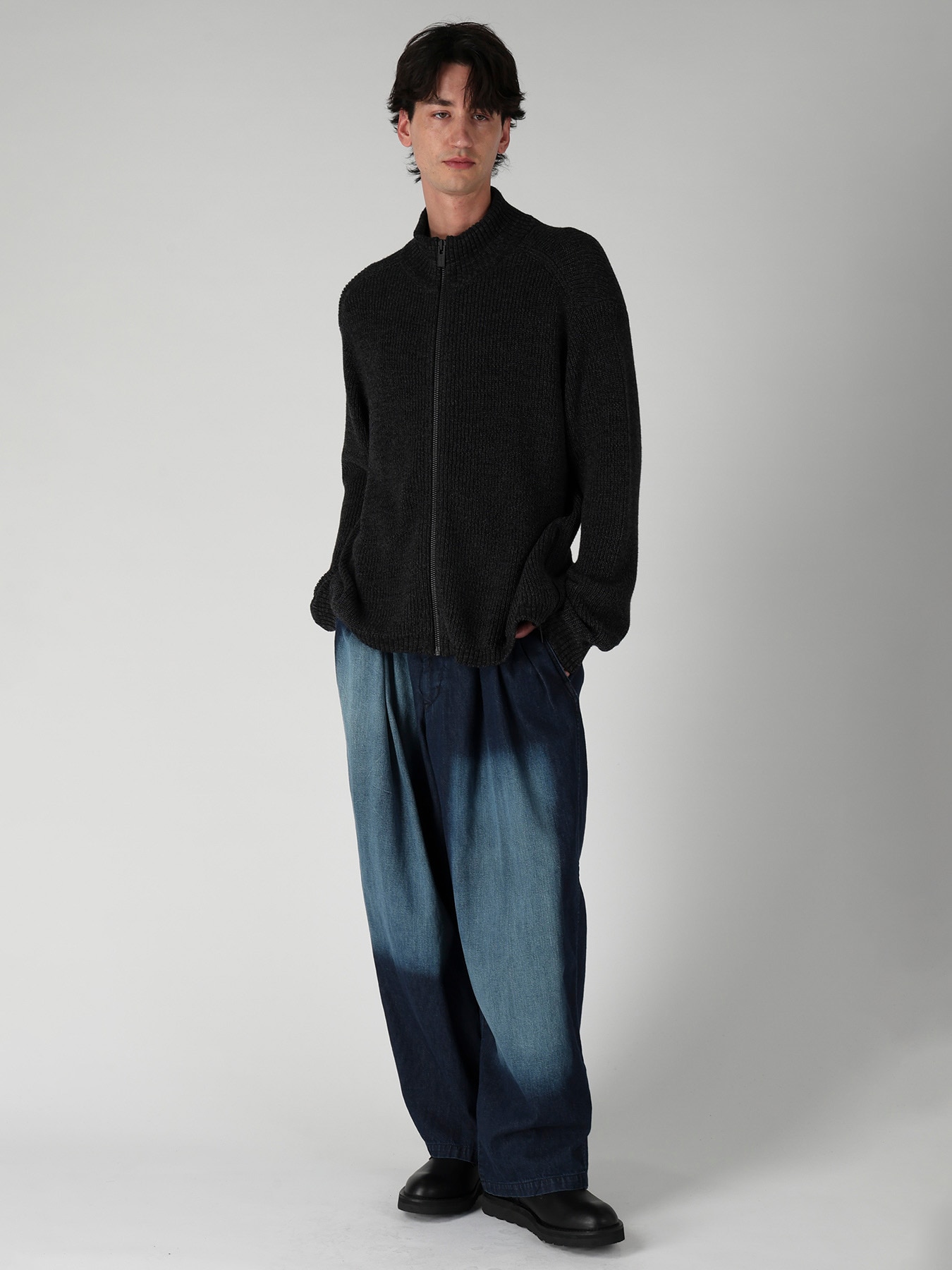 ZIP HIGH NECK KNIT CARDIGAN