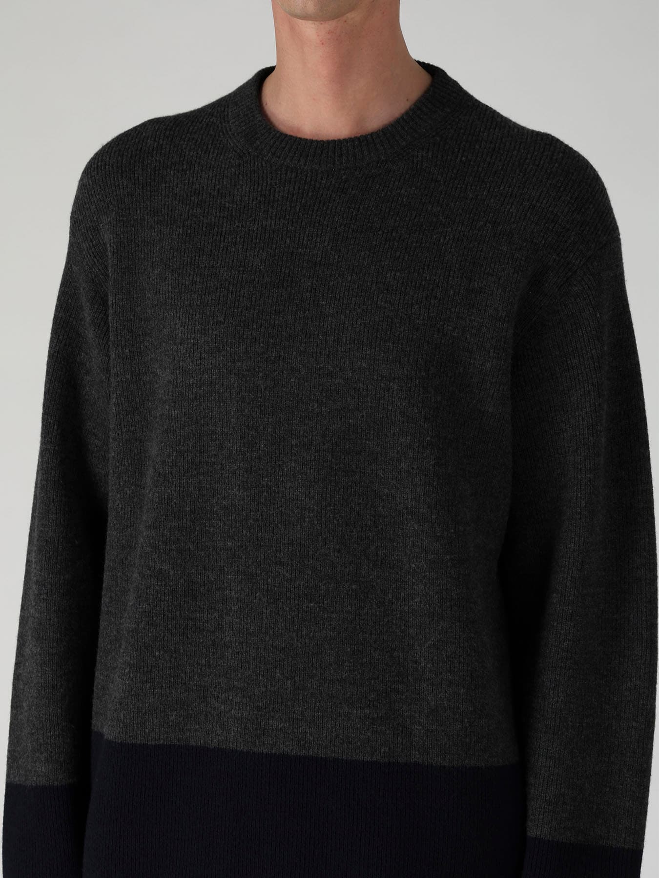 COLOR COMBI ROUND NECK KNIT PO