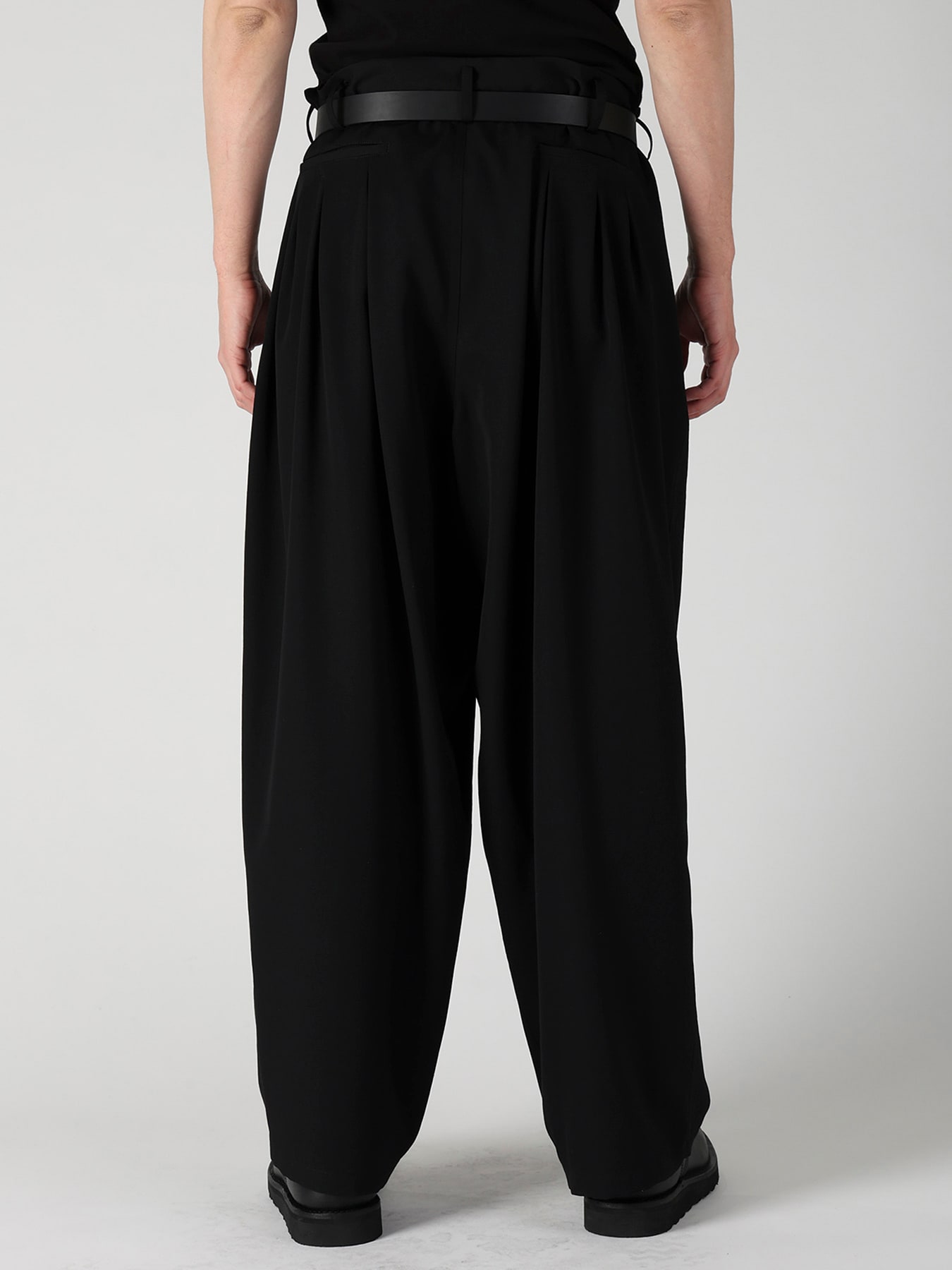 WOOL GABARDINE 12 TUCK PANTS