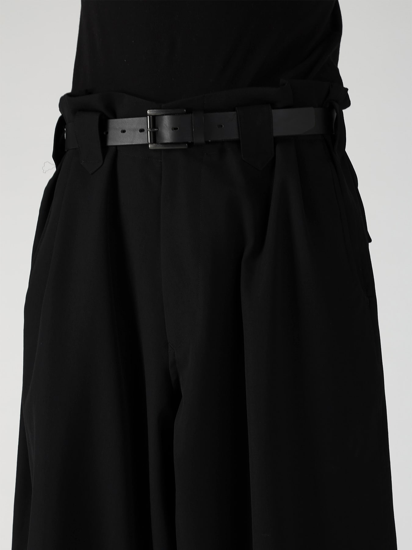WOOL GABARDINE KNICKERBOCKERS