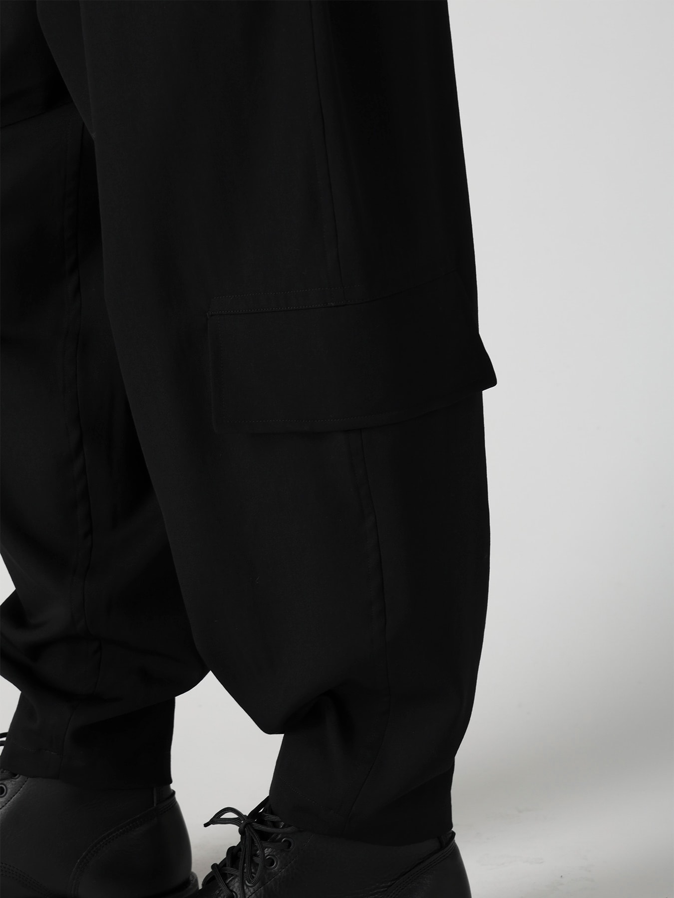 WOOL GABARDINE KNICKERBOCKERS