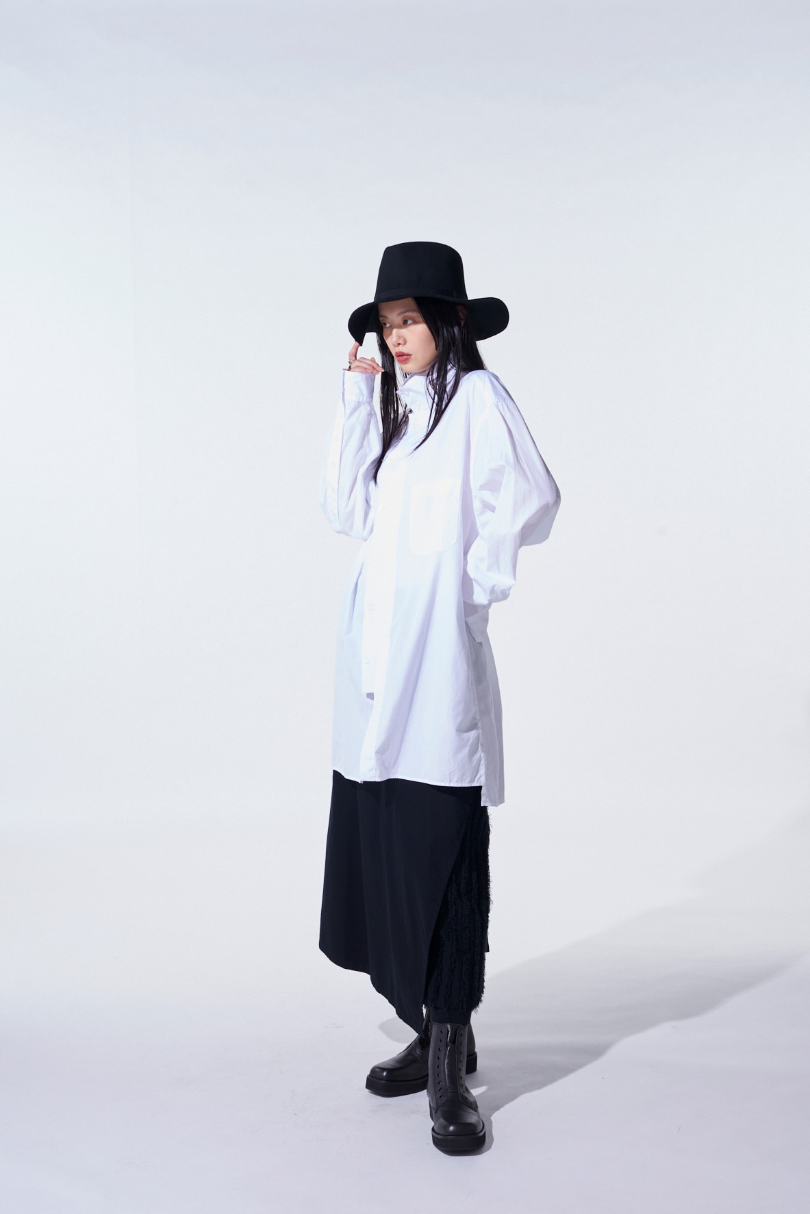 【11/21～11/25 Y's OMOTESANDO 先行販売】COTTON BROAD MULTI-BUTTONED SLEEVES STAND COLLAR SHIRT