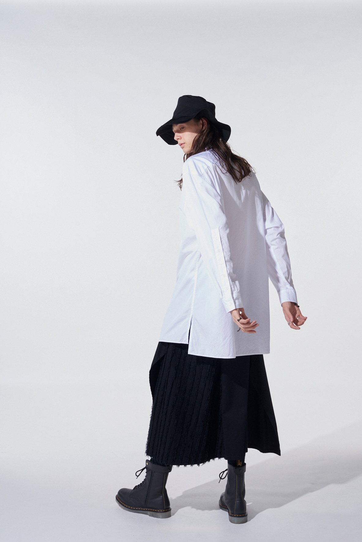 【11/21～11/25 Y's OMOTESANDO 先行販売】COTTON BROAD MULTI-BUTTONED SLEEVES STAND COLLAR SHIRT