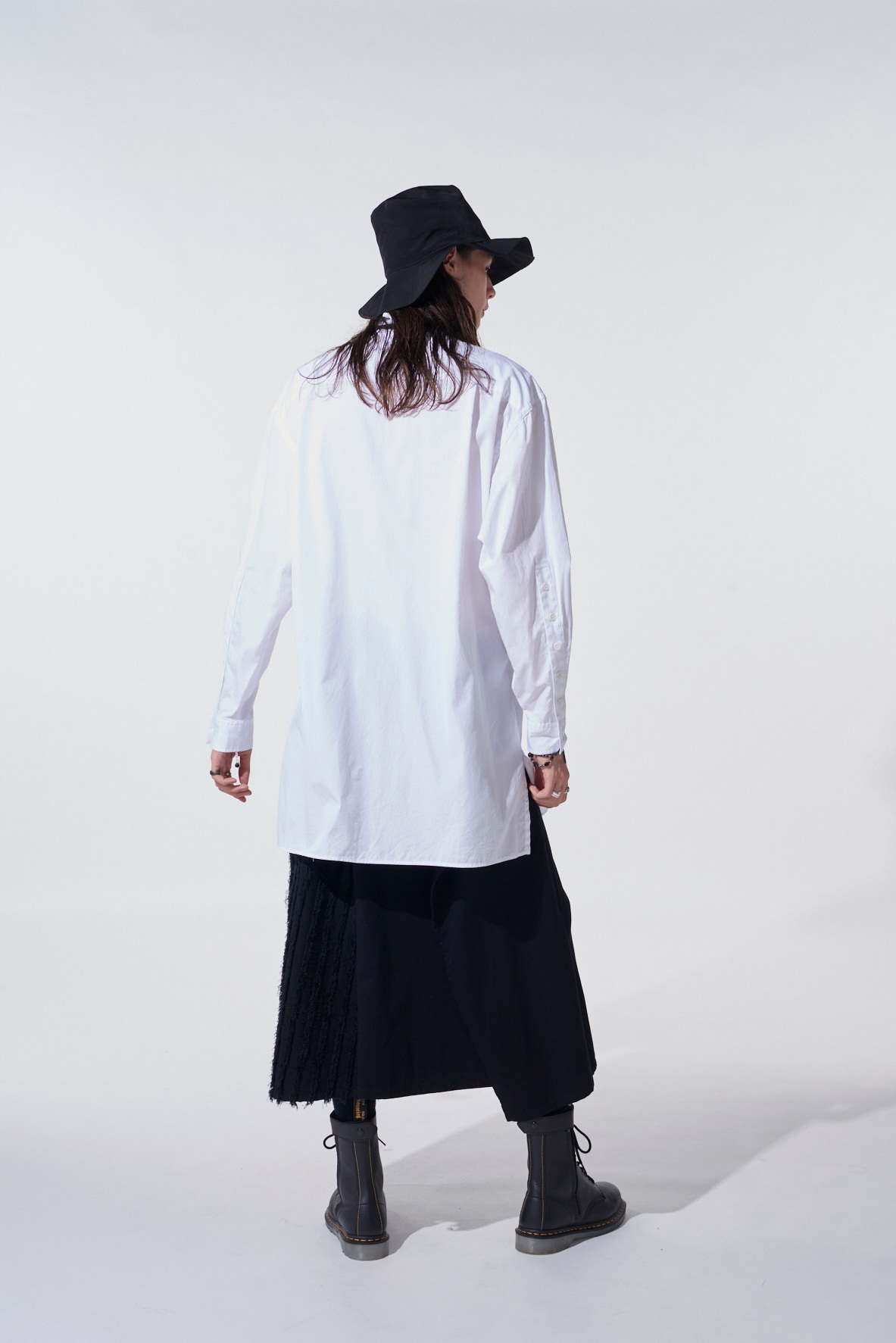 【11/21～11/25 Y's OMOTESANDO 先行販売】COTTON BROAD MULTI-BUTTONED SLEEVES STAND COLLAR SHIRT