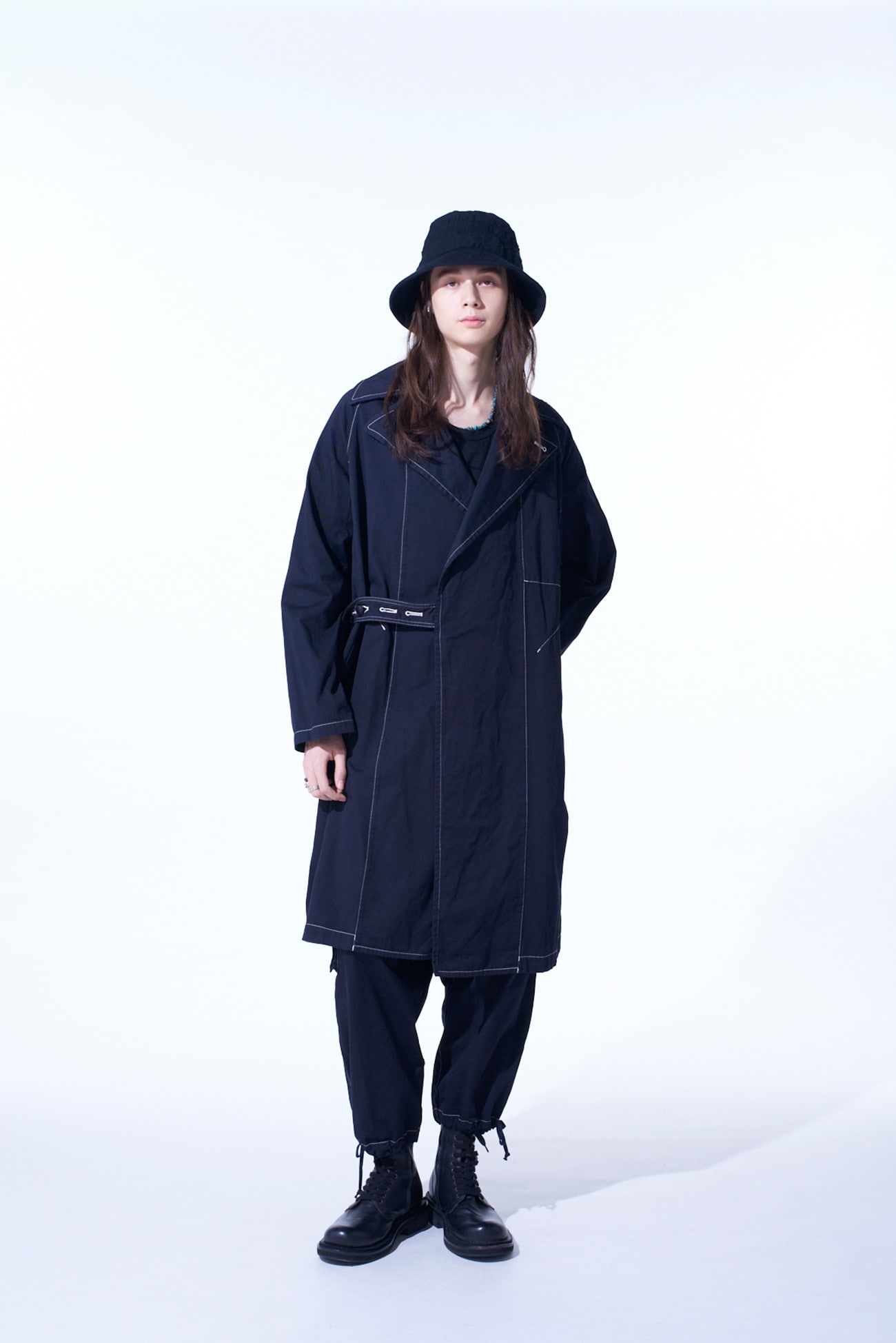 COTTON TWILL GARMENT DYED TIE-LOCKEN COAT