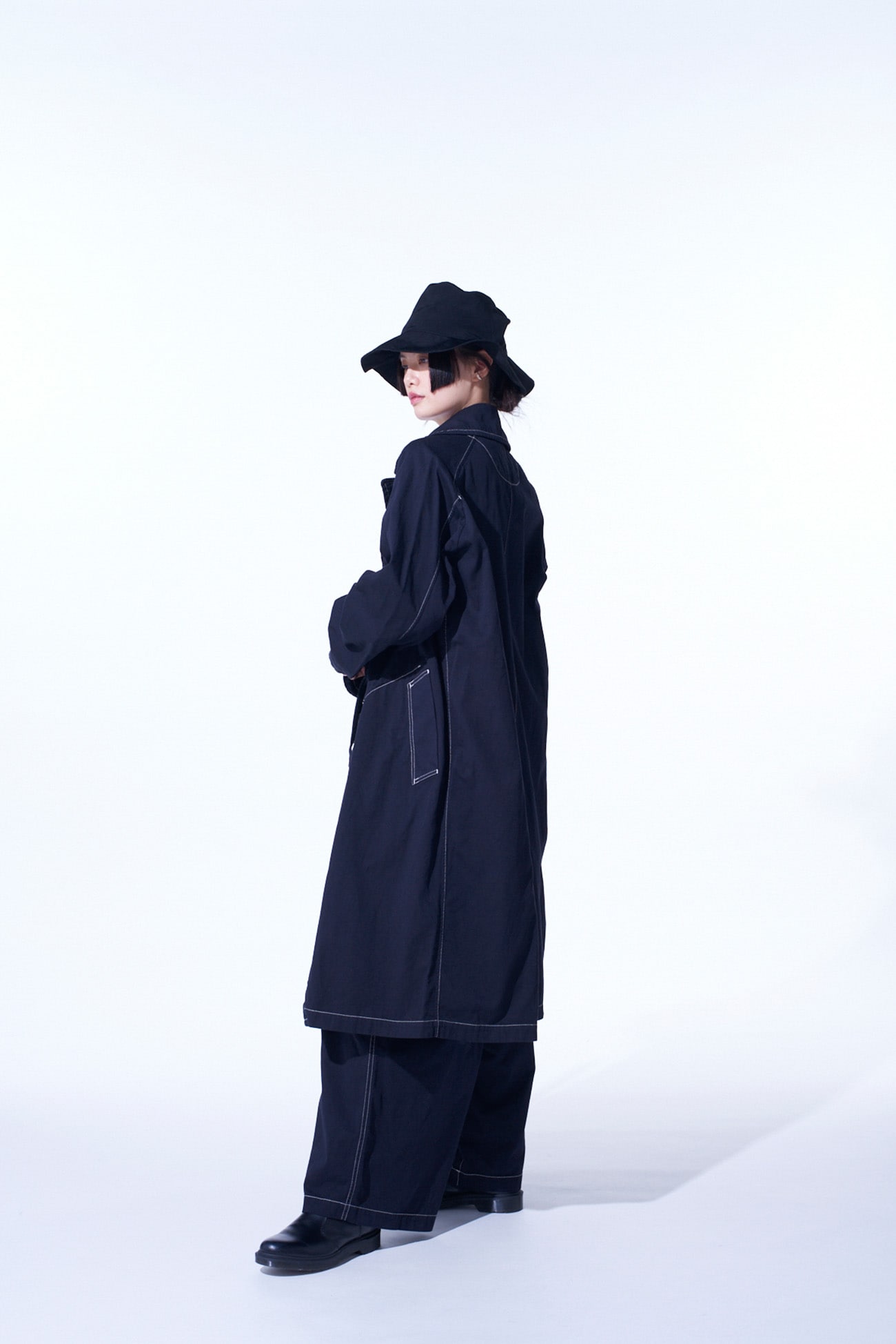 COTTON TWILL GARMENT DYED TIE-LOCKEN COAT