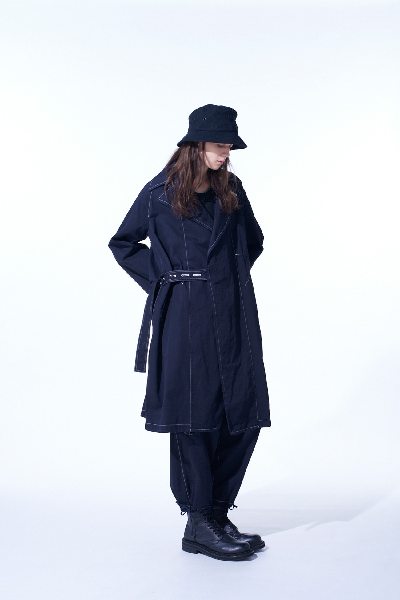 COTTON TWILL GARMENT DYED TIE-LOCKEN COAT