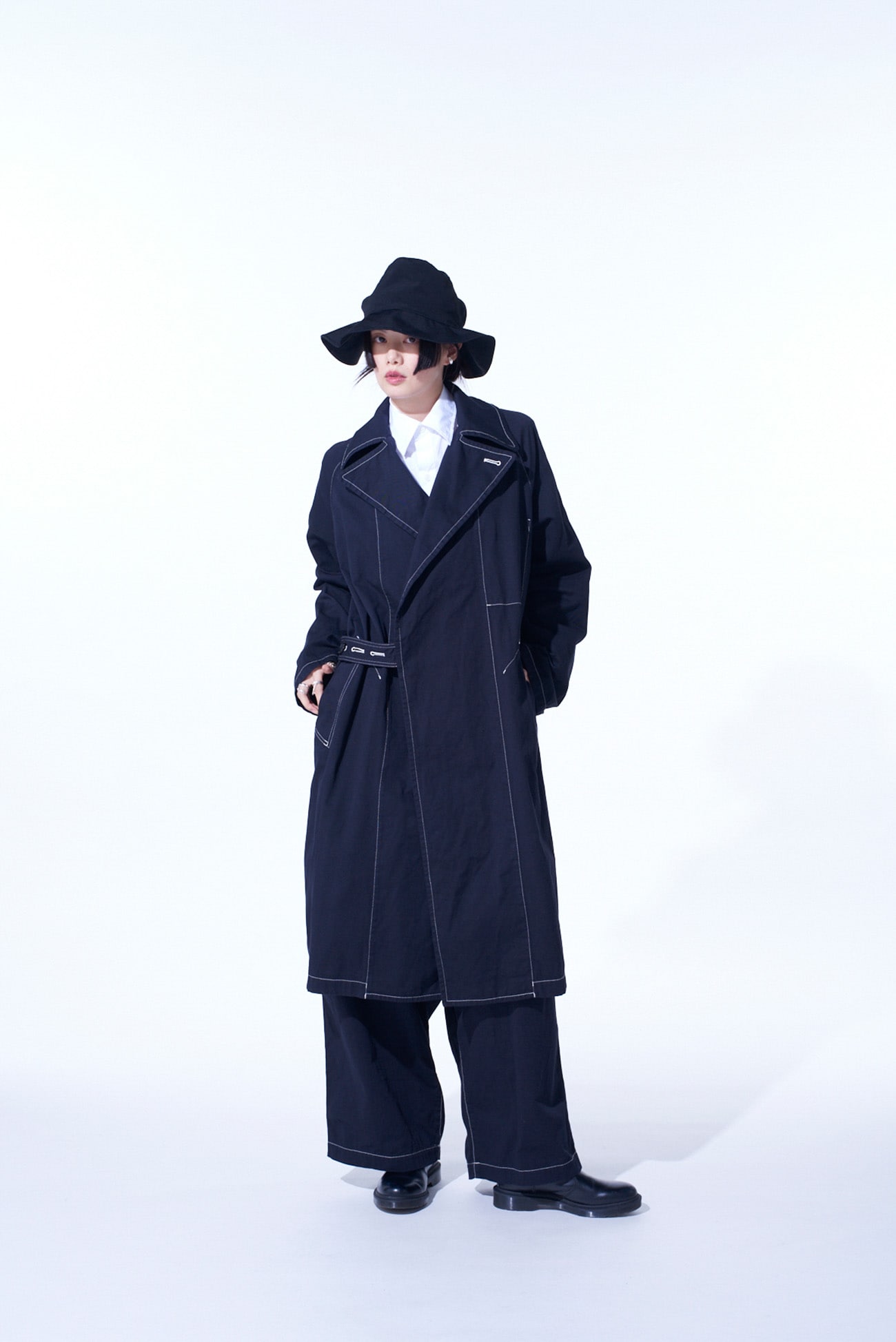 COTTON TWILL GARMENT DYED TIE-LOCKEN COAT