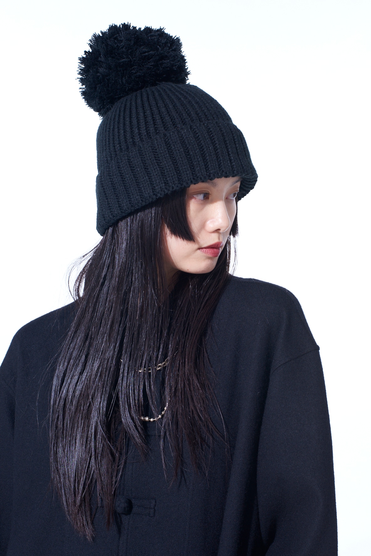 POM-POM KNIT CAP