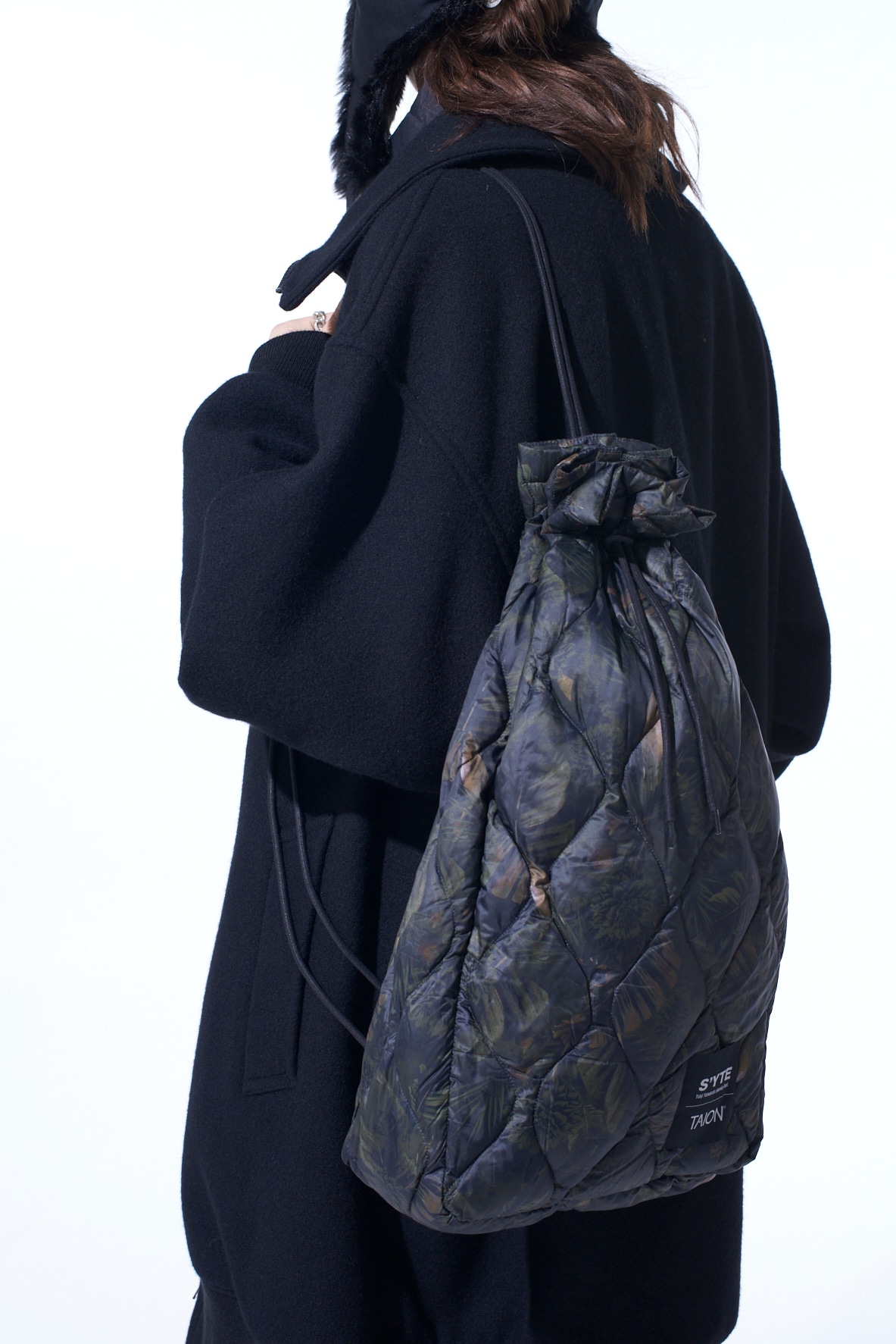 【11/21 12:00 Release】【S'YTE X TAION】DAHLIA CAMOUFLAGE QUILTED DOWN 2WAY MINI BONSACK