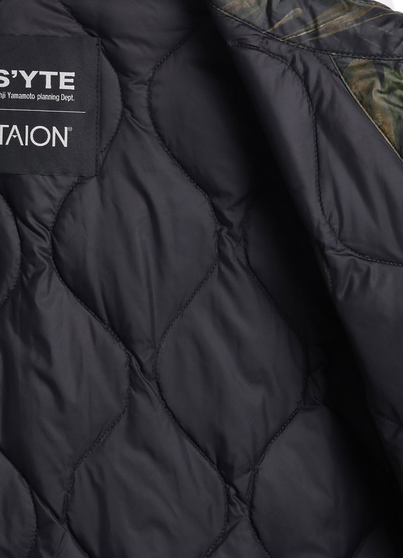 【12/5 12:00 Release】【S'YTE X TAION】DAHLIA CAMOUFLAGE QUILTED DOWN CHINA JACKET