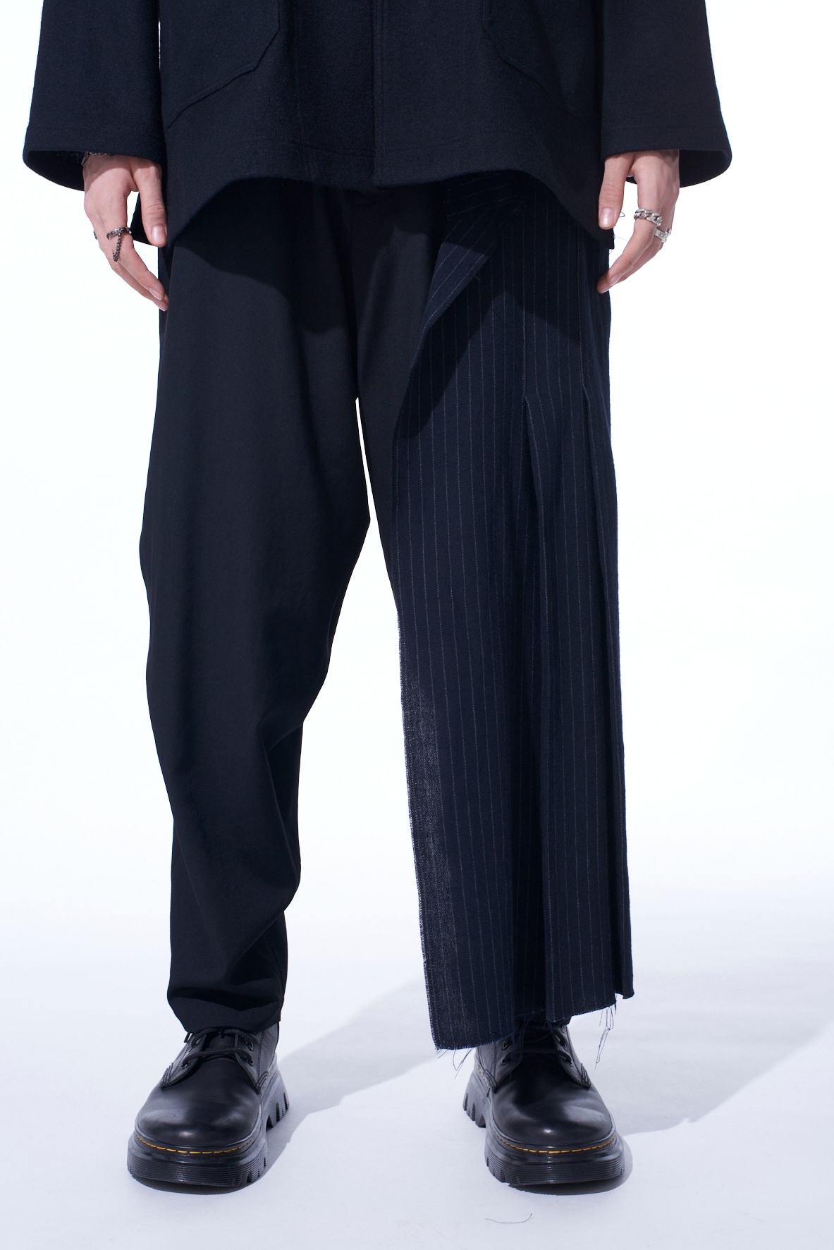 【11/21～11/25 Y's OMOTESANDO 先行販売】WASHER WOOL GABARDINE PLEATED WRAP PANTS