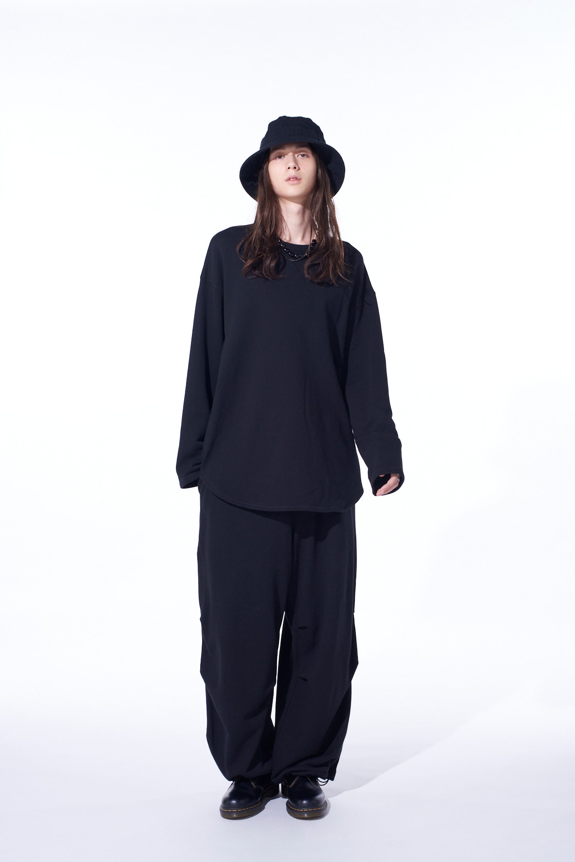 FRENCH TERRY KNEE TUCK WIDE PANTS