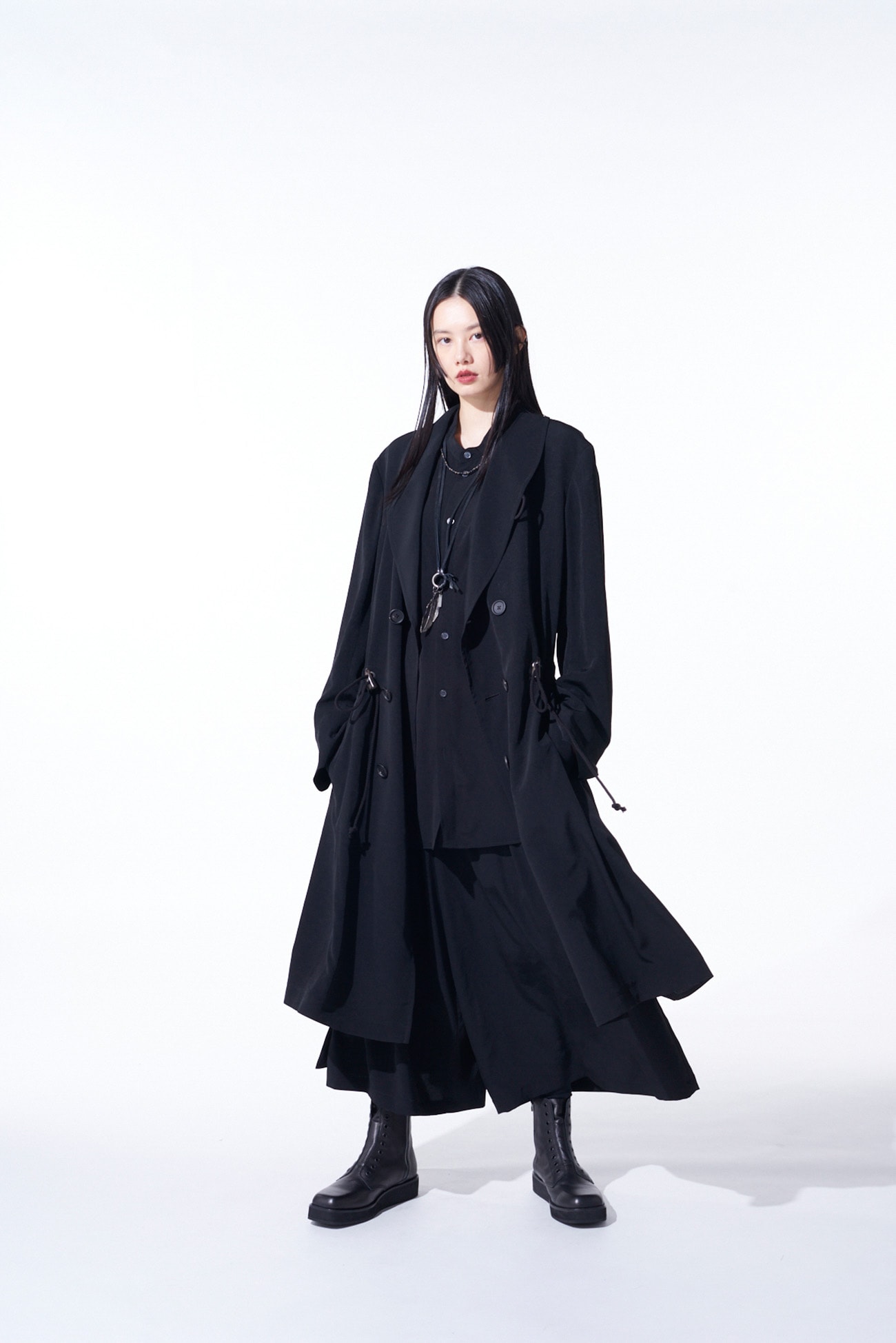 CREPE de CHINE CROPPED WIDE PANTS WITH GUSSETED FLAP POCKET