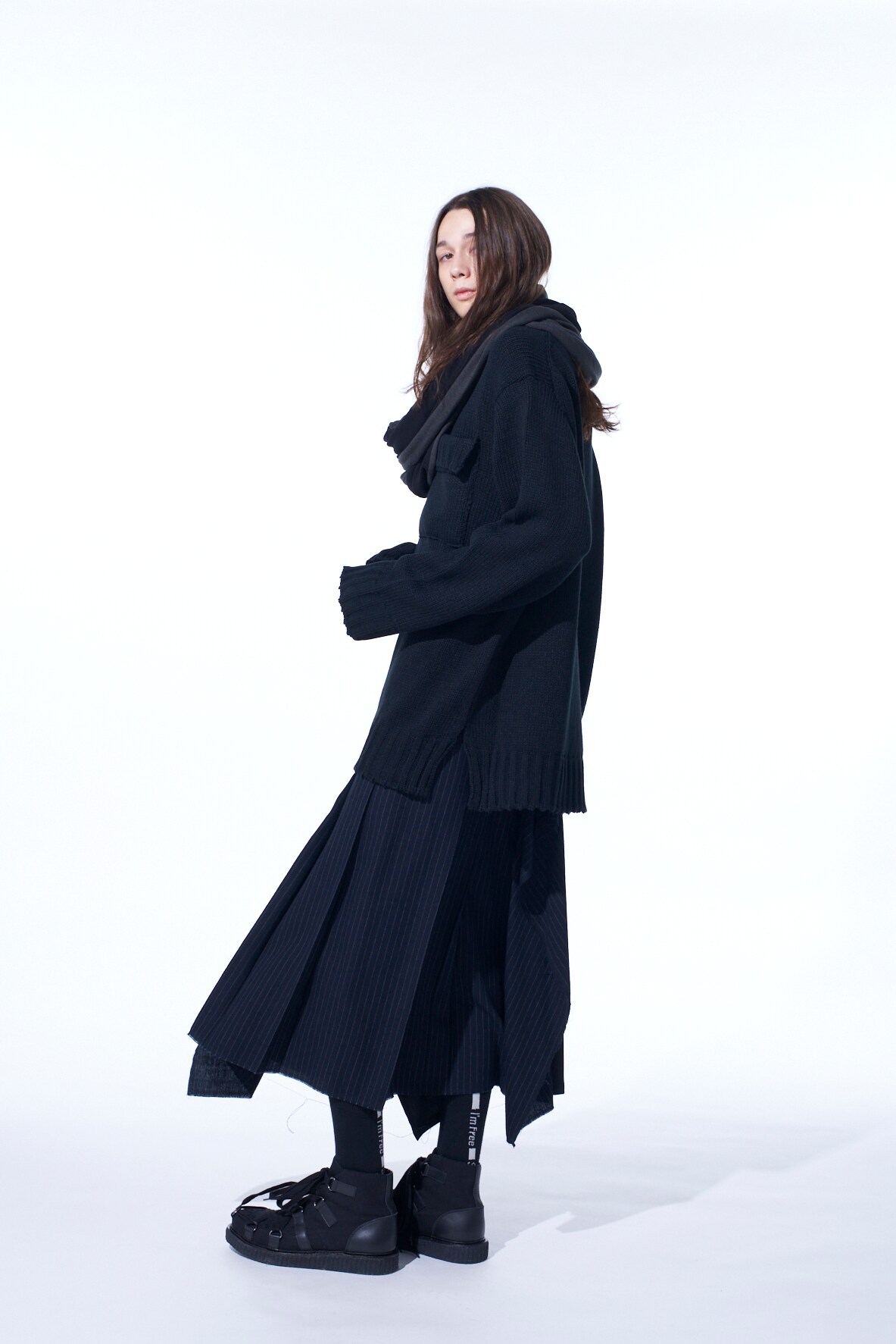 【11/21～11/25 Y's OMOTESANDO 先行販売】WASHER WOOL GABARDINE PLEATED SKIRT