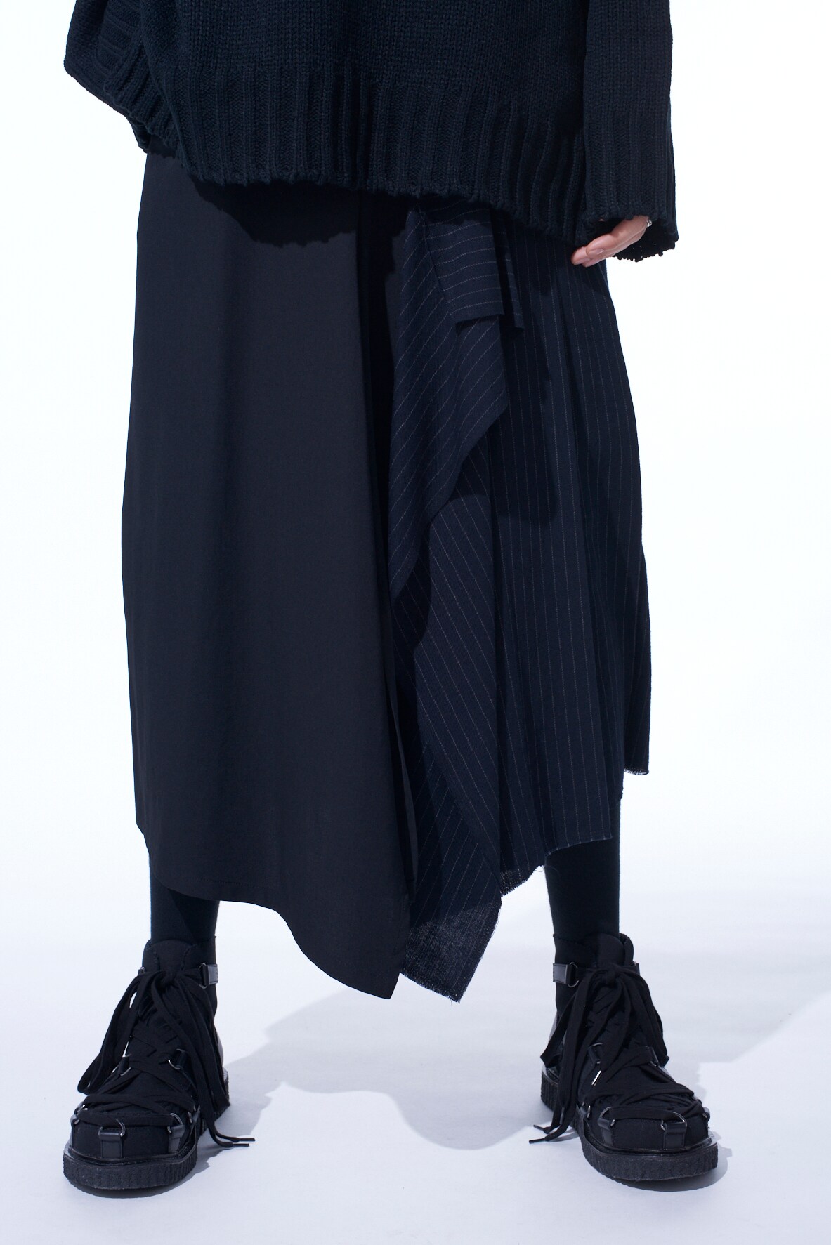 【11/21～11/25 Y's OMOTESANDO 先行販売】WASHER WOOL GABARDINE PLEATED SKIRT