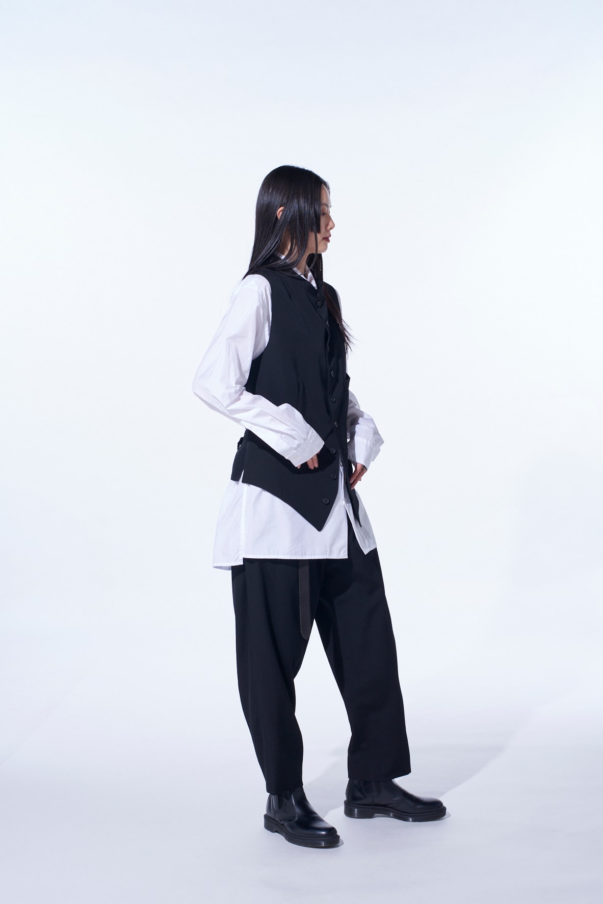 【11/21～11/25 Y's OMOTESANDO 先行販売】WASHER WOOL GABARDINE STAND COLLAR VEST