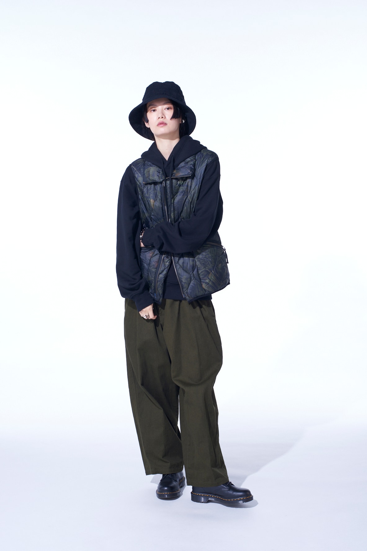 【12/5 12:00 Release】【S'YTE X TAION】DAHLIA CAMOUFLAGE QUILTED DOWN VEST