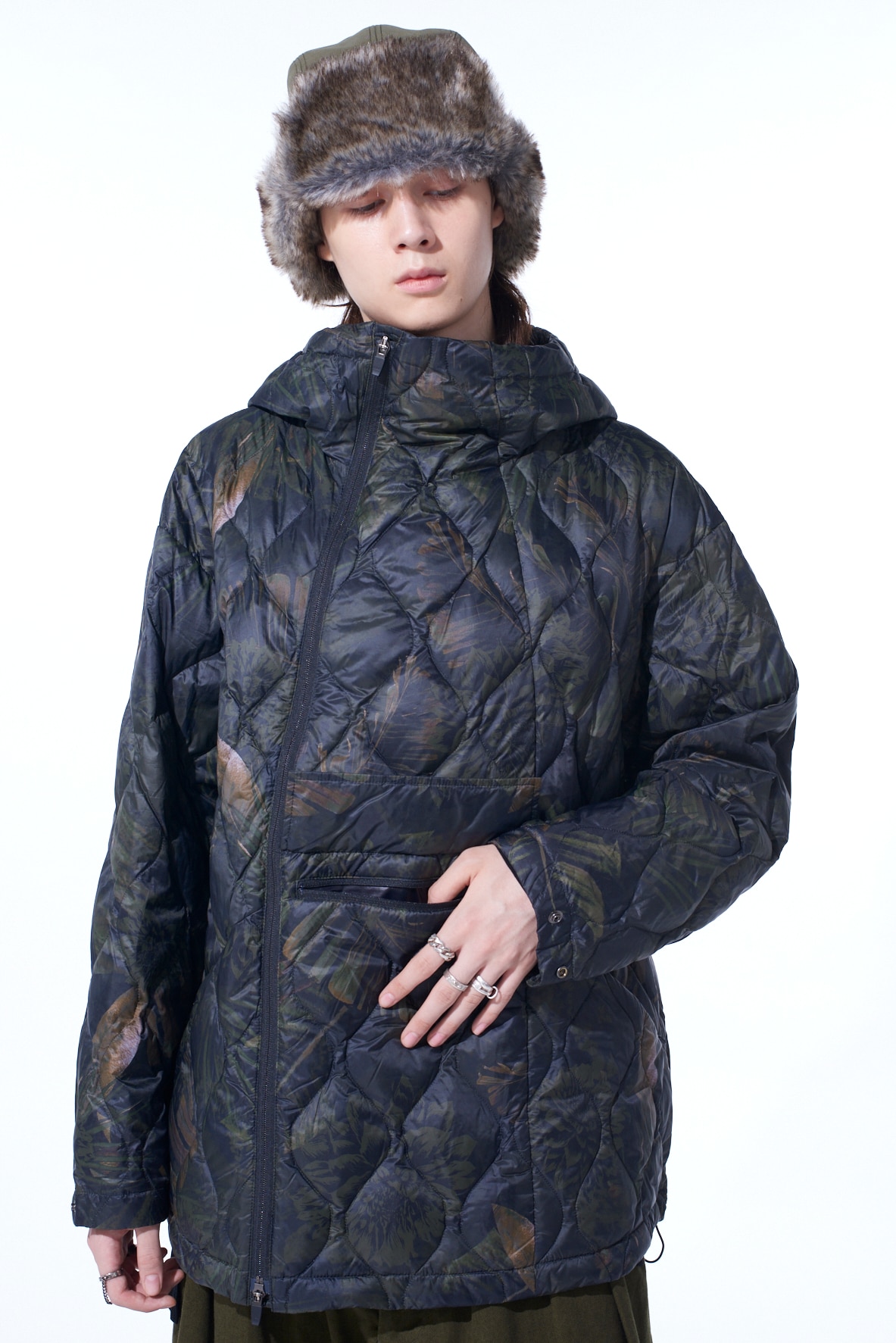 【11/21 12:00 Release】【S'YTE X TAION】DAHLIA CAMOUFLAGE QUILTED DOWN PARKA