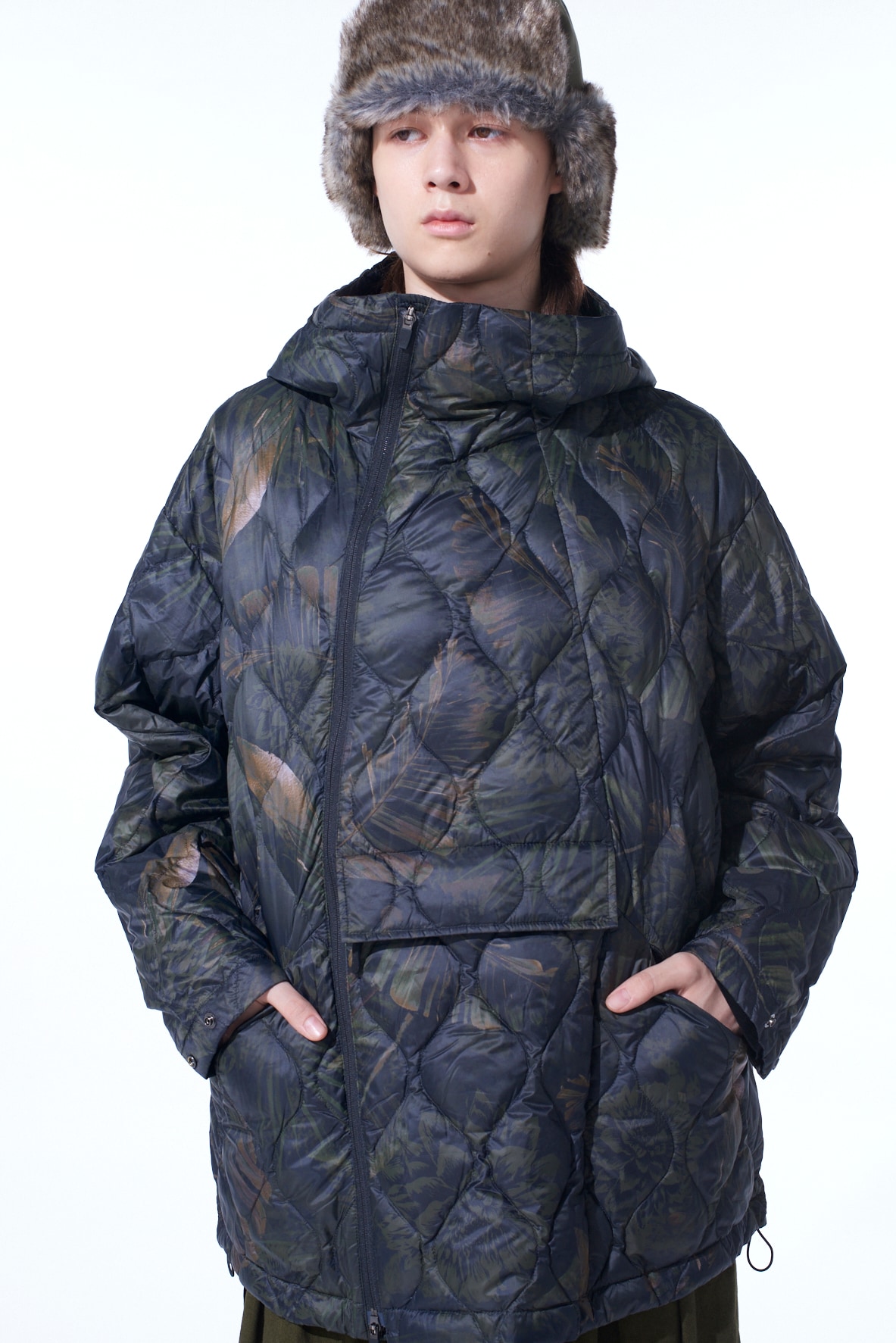 【11/21 12:00 Release】【S'YTE X TAION】DAHLIA CAMOUFLAGE QUILTED DOWN PARKA