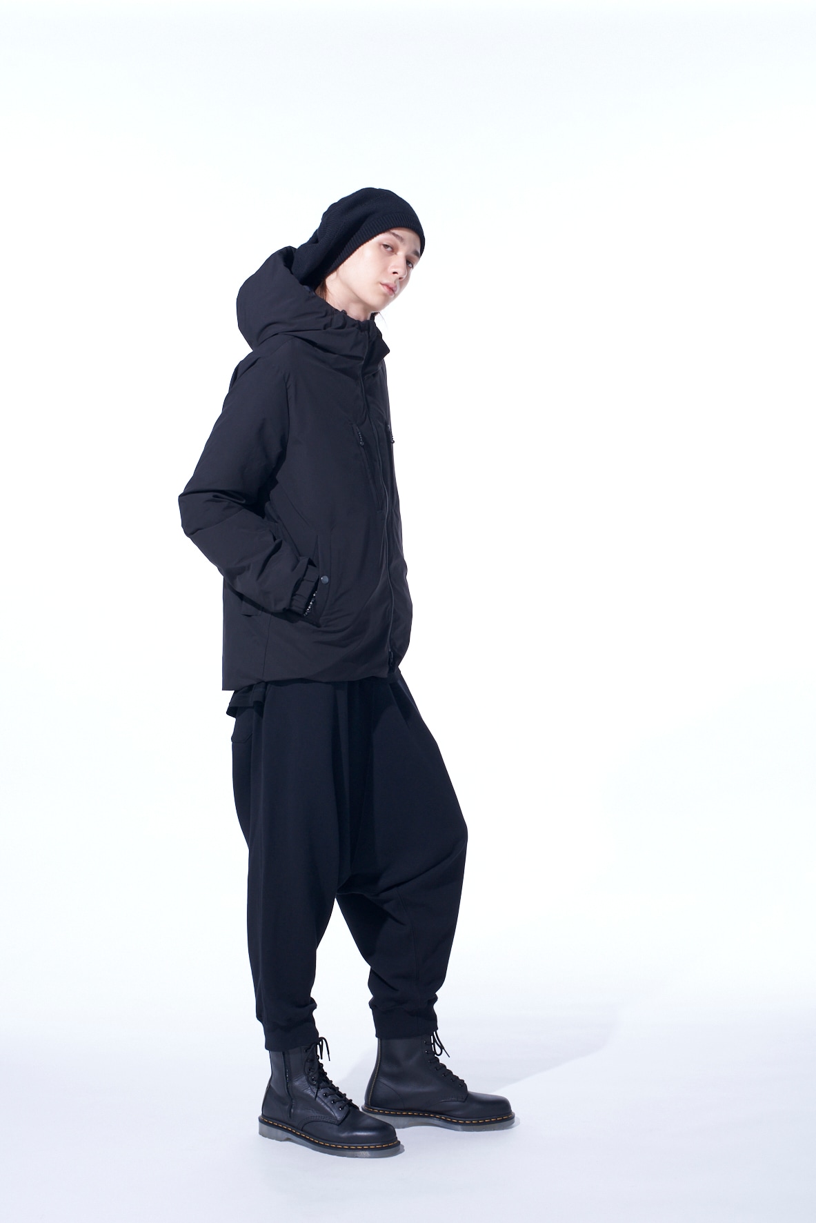 【11/21 12:00 Release】【S'YTE X TAION】STITCHLESS HOODED DOWN JACKET