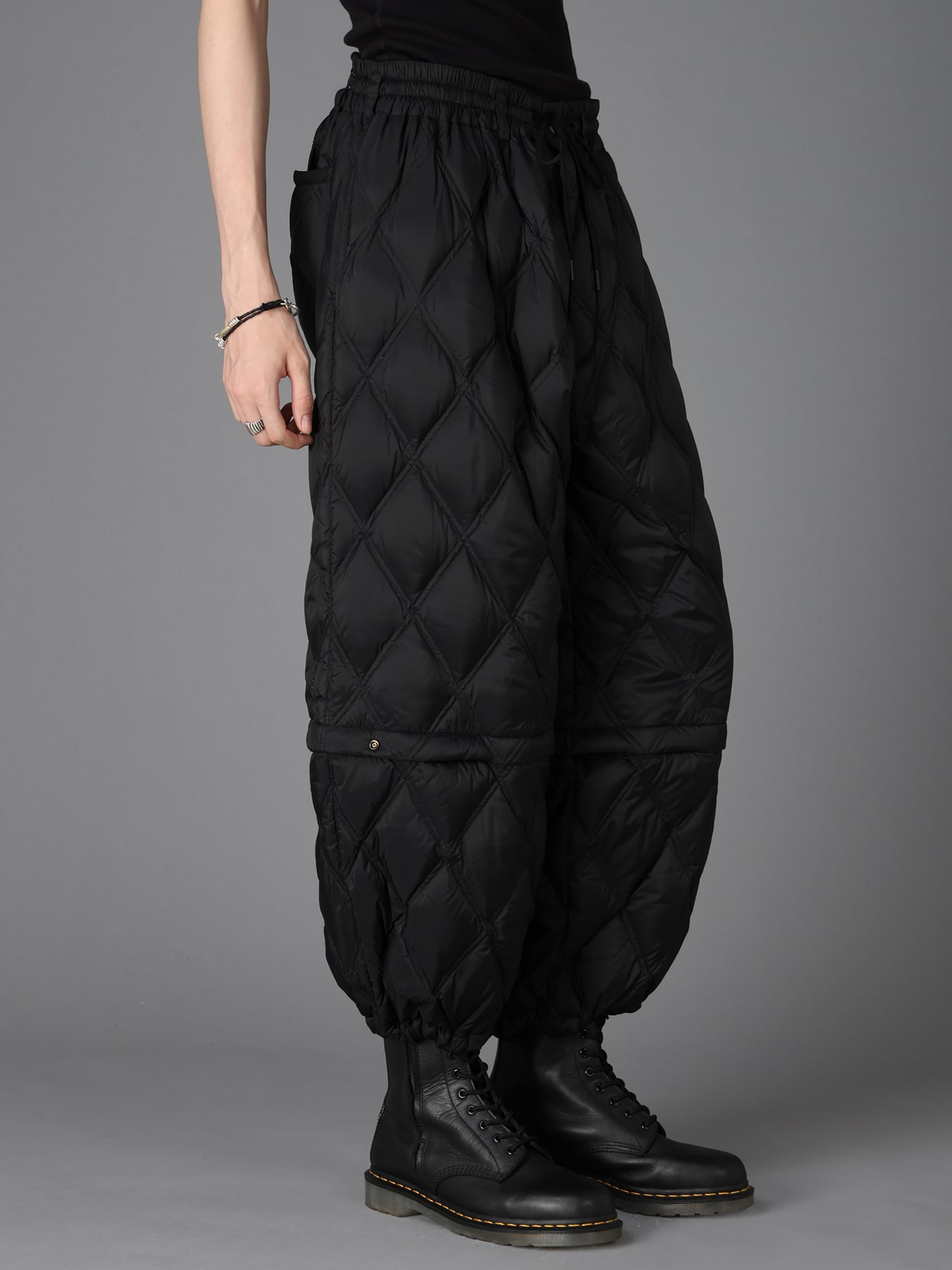 S'YTE X TAION QUILTED DOWN CONVERTIBLE PANTS