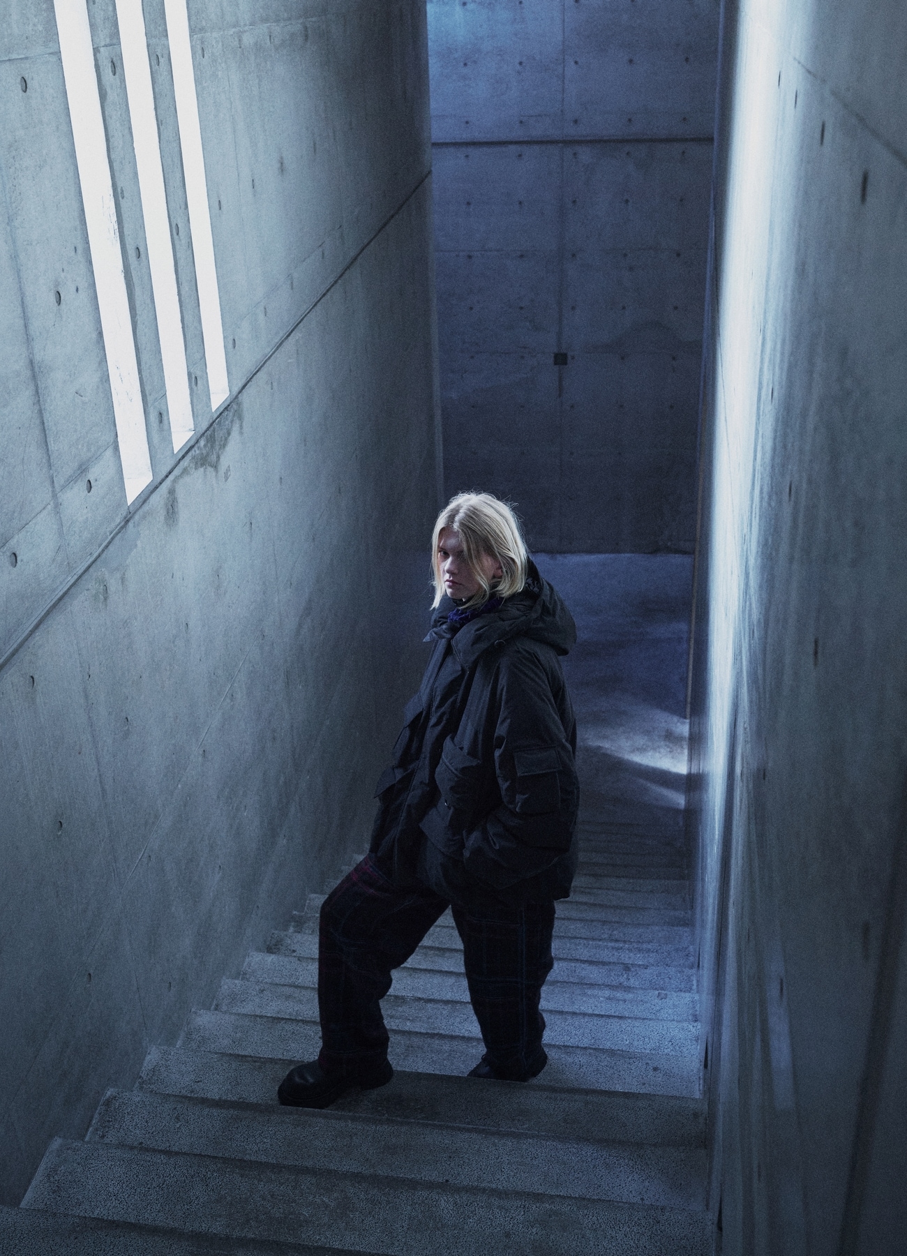 S'YTE X TAION REVERSIBLE UTILITY DOWN JACKET