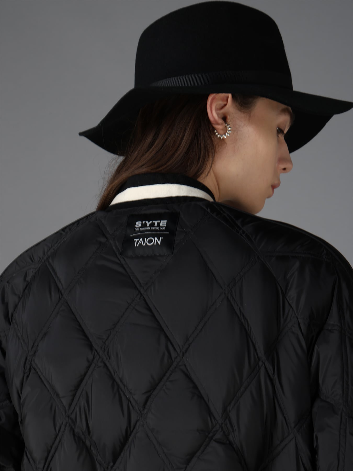 S'YTE X TAION EMBROIDERY REVERSIBLE BOMBER JACKET-S'YTE TOKYO