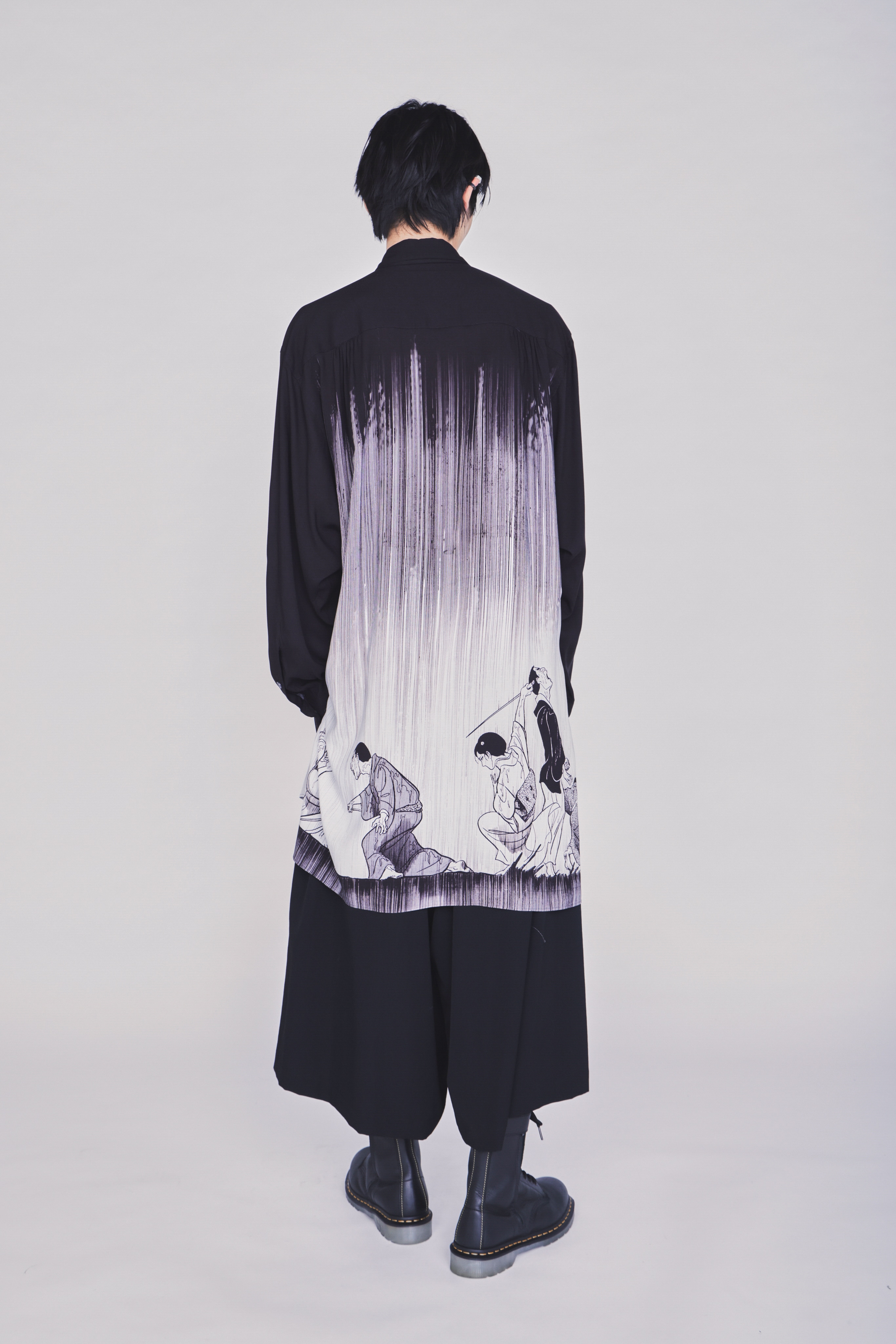 【3/19 12:00 Release】S'YTE X KAZUO KAMIMURA-LADY SNOWBLOOD NARRATIVE PRINT LONG SHIRT