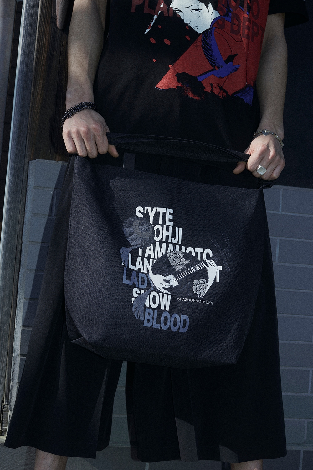 【3/19 12:00 Release】S'YTE X KAZUO KAMIMURA-LADY SNOWBLOOD DOUBLE-SIDED PRINT TOTE BAG