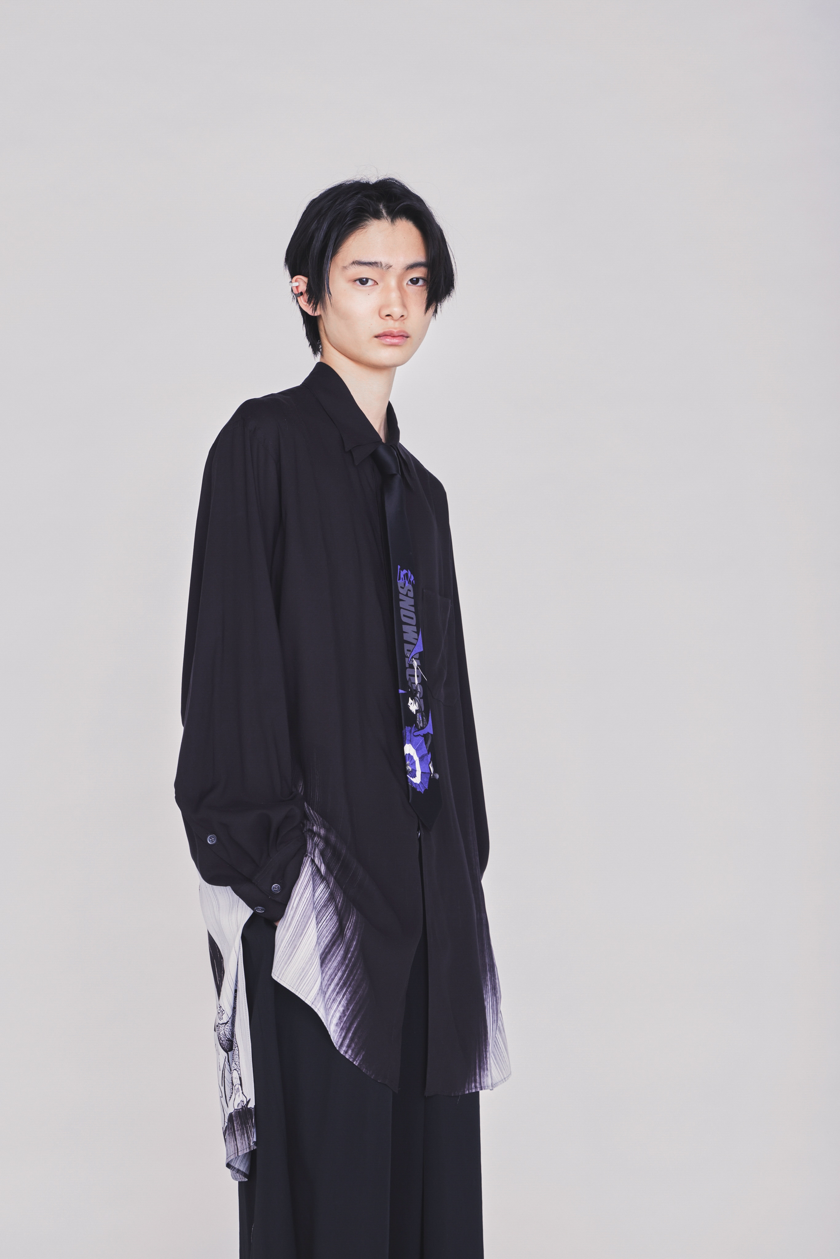 【3/19 12:00 Release】S'YTE X KAZUO KAMIMURA-LADY SNOWBLOOD PRINT NECKTIE