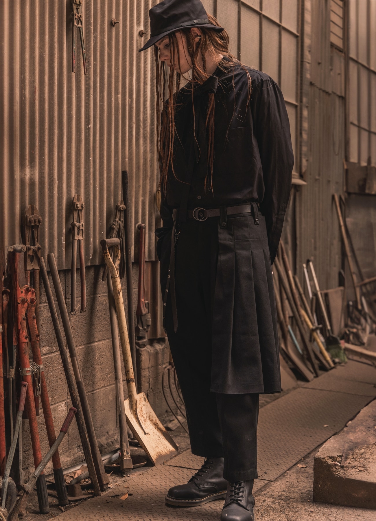 S'YTE × DICKIES-STRAIGHT PANTS WITH A REMOVABLE WRAP PANEL