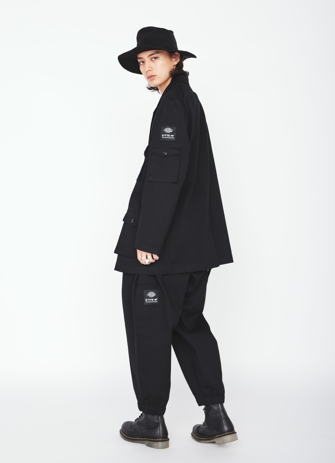 S'YTE × DICKIES-ASYMMETRIC FLAP-POCKET TAPERED PANTS