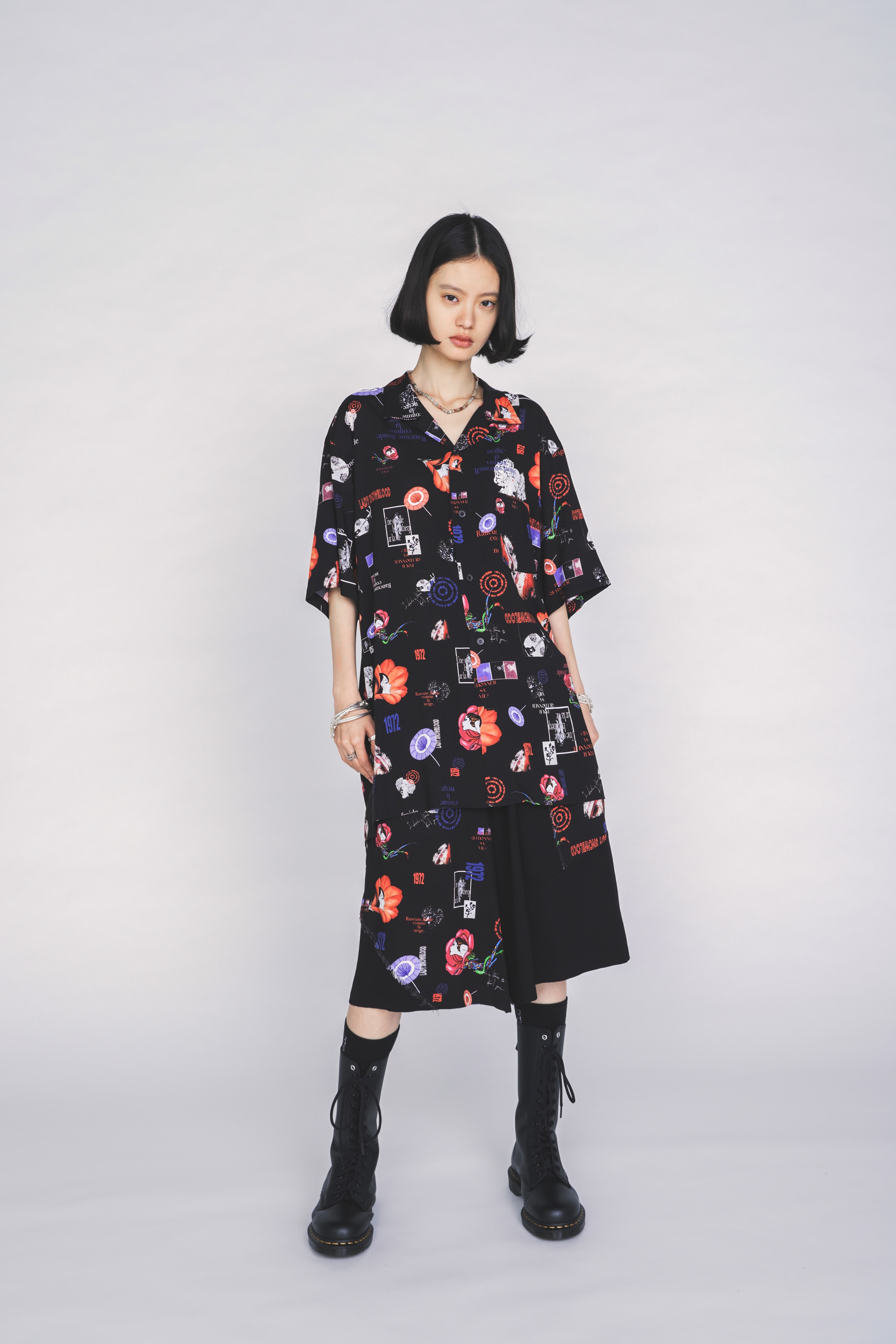 【3/19 12:00 Release】S'YTE X KAZUO KAMIMURA-ICONIC CHARACTER ALL-OVER PRINT SHORT PANTS