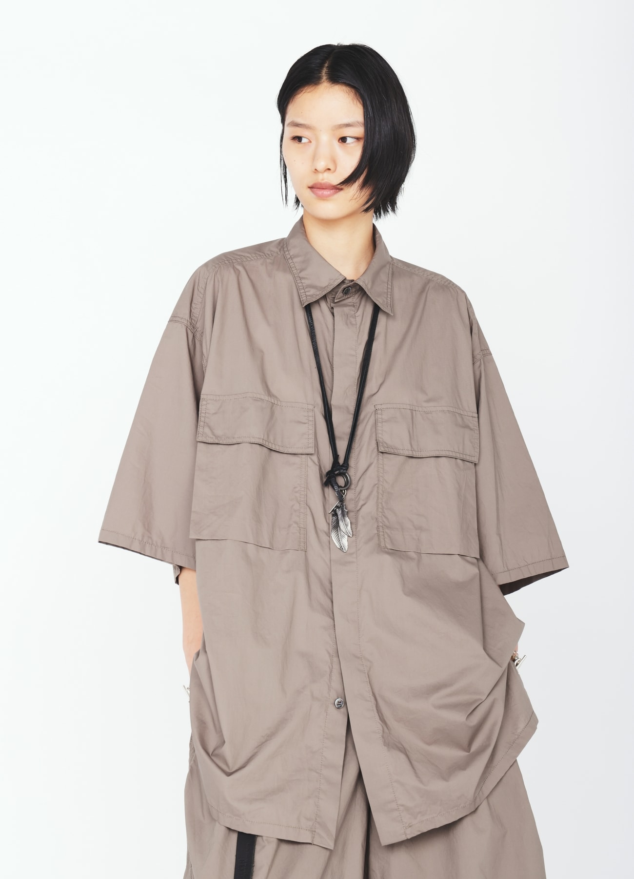 COTTON TYPEWRITER SHORT-SLEEVE SHIRT