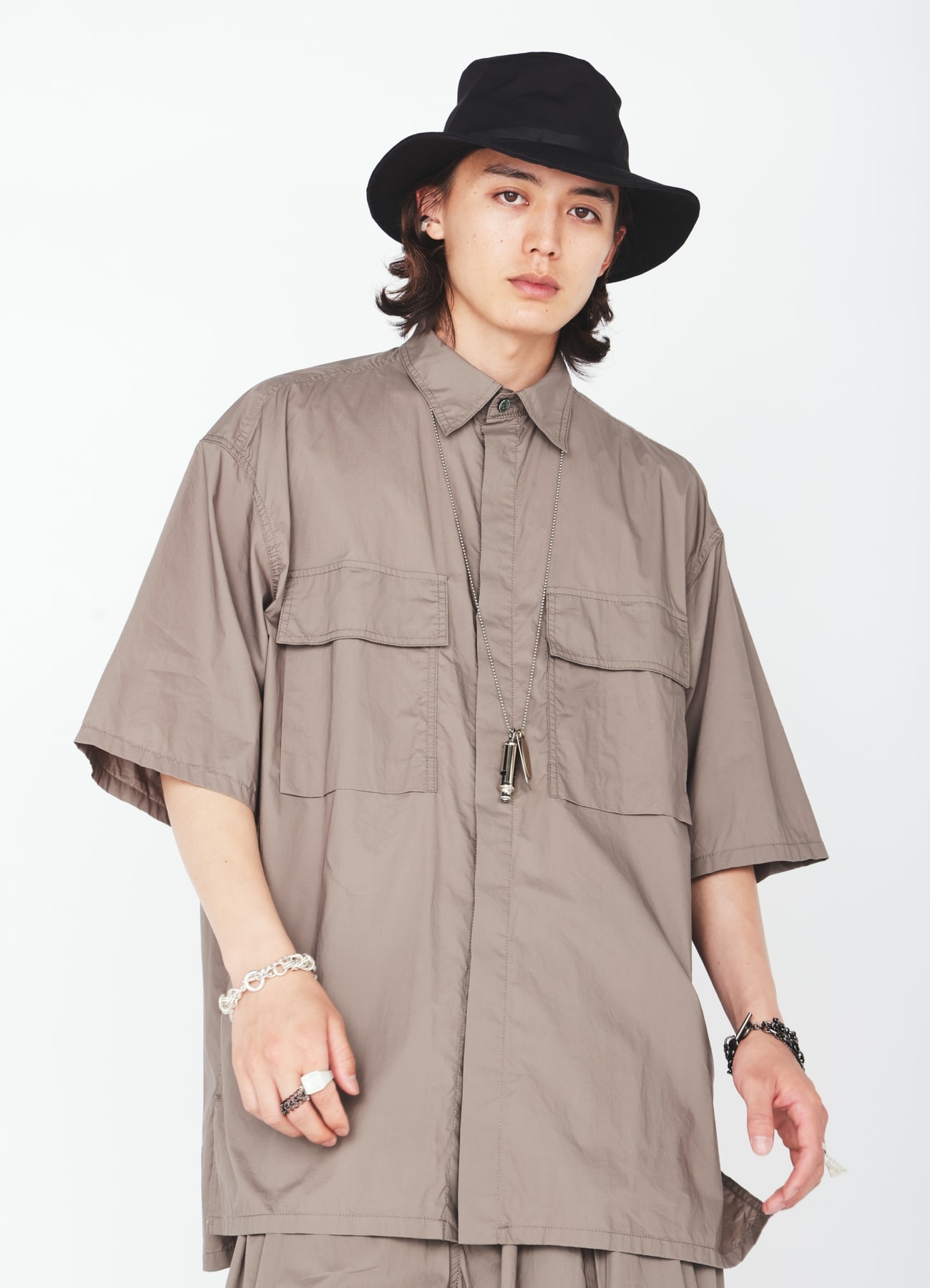 COTTON TYPEWRITER SHORT-SLEEVE SHIRT