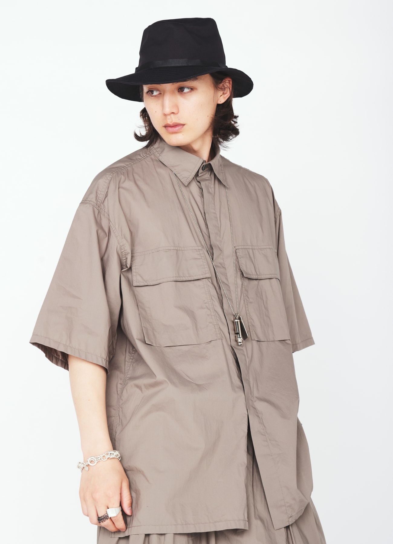 COTTON TYPEWRITER SHORT-SLEEVE SHIRT