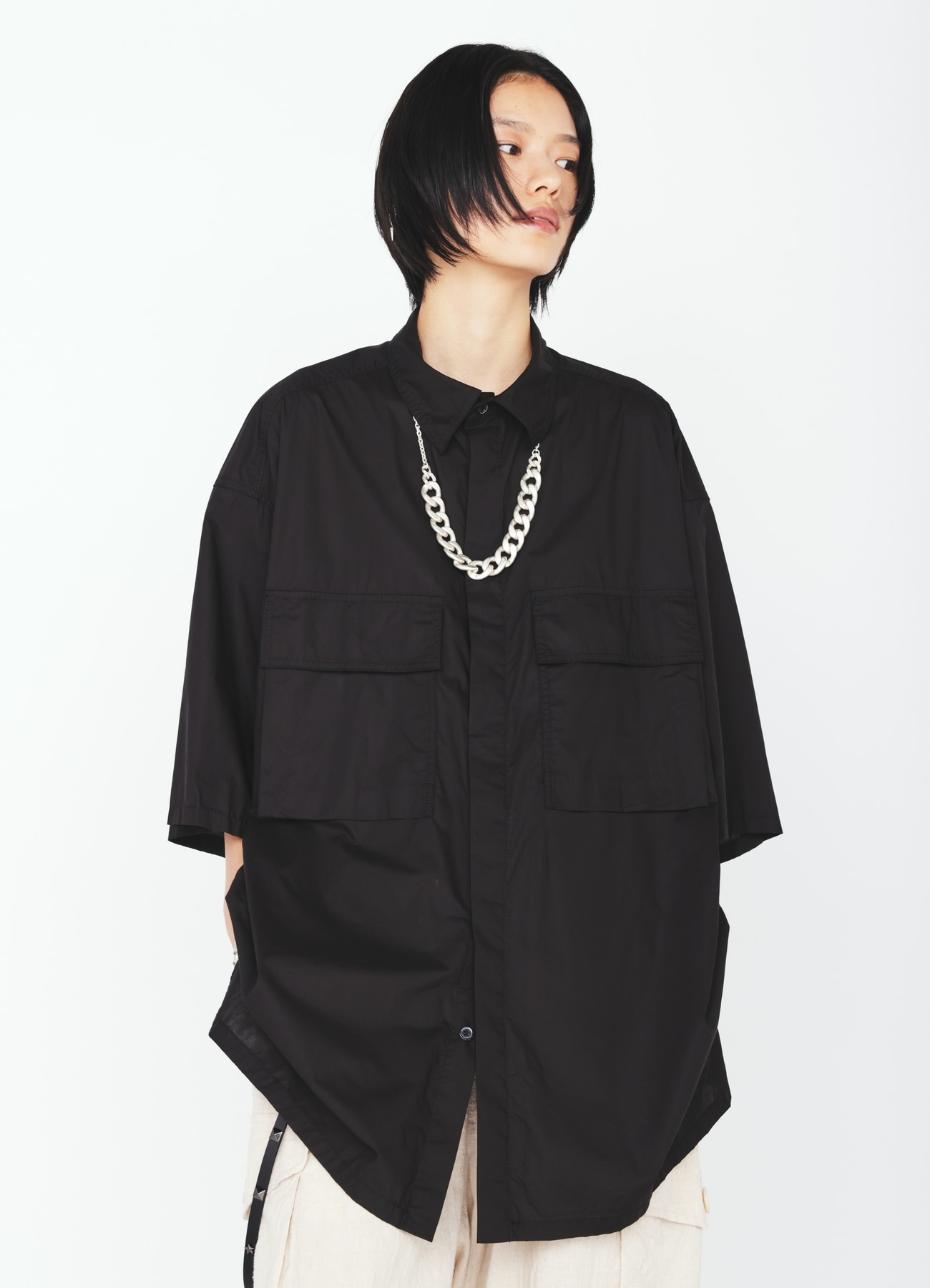 COTTON TYPEWRITER SHORT-SLEEVE SHIRT