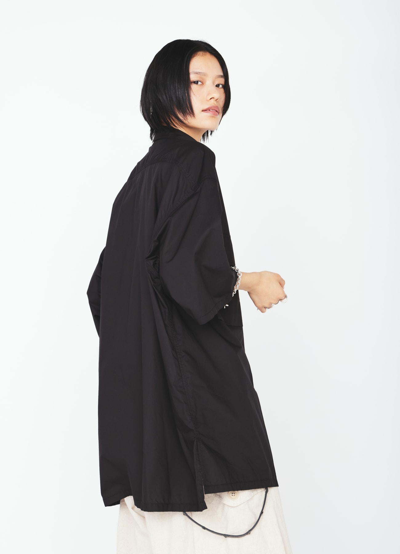 COTTON TYPEWRITER SHORT-SLEEVE SHIRT