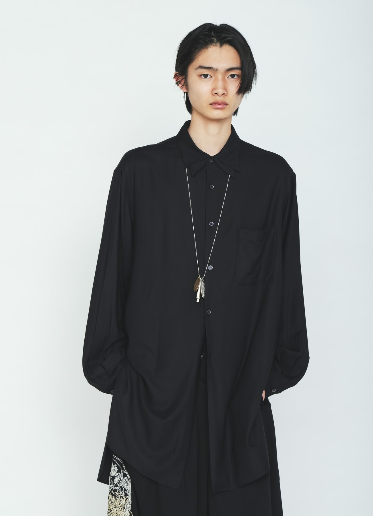 RAYON TWILL LAYERED-COLLAR SHIRT