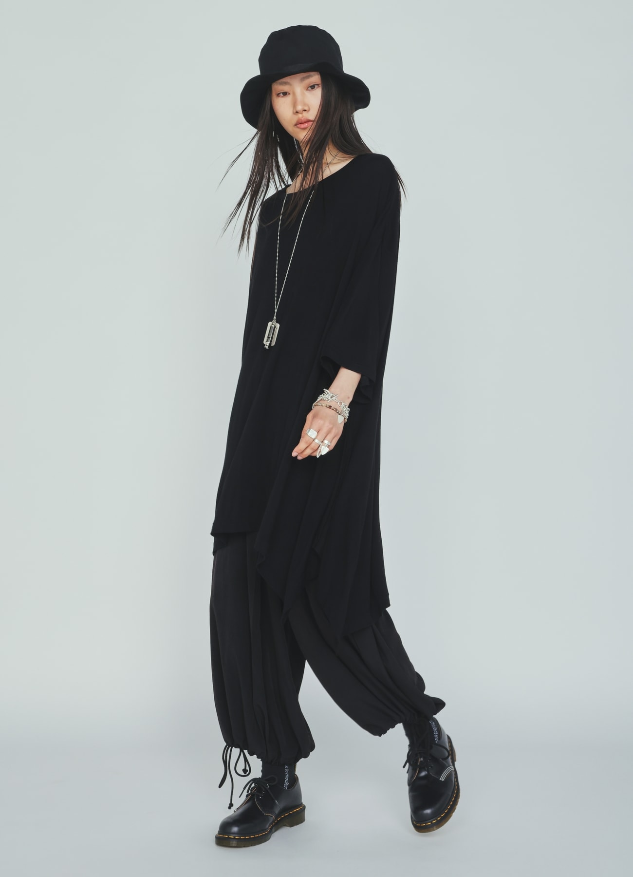 CREPE de CHINE HAKAMA BALLOON PANTS