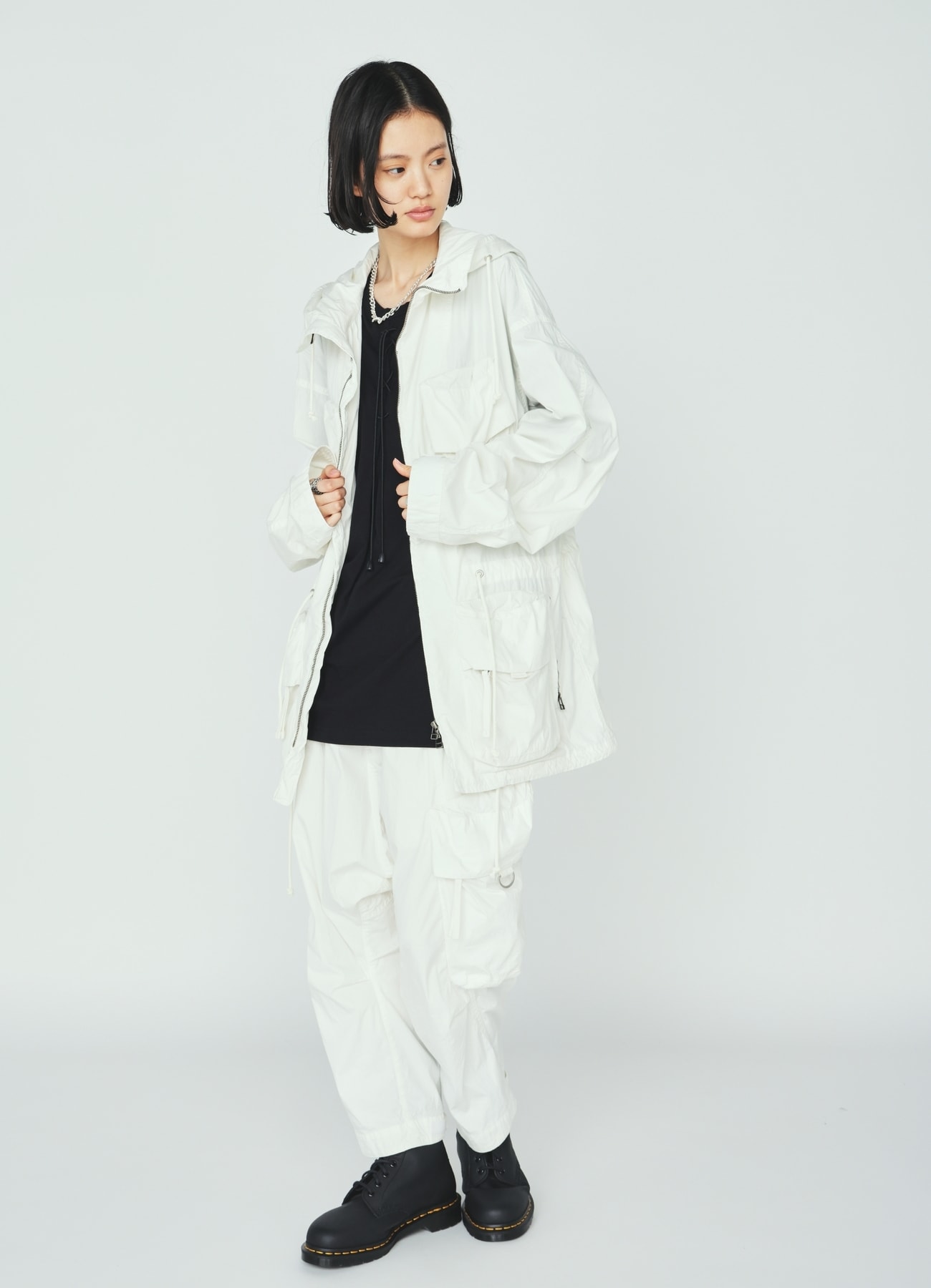 COTTON/NYLON WEATHER CLOTH SAROUEL PANTS WITH GUSSETED POCKETS