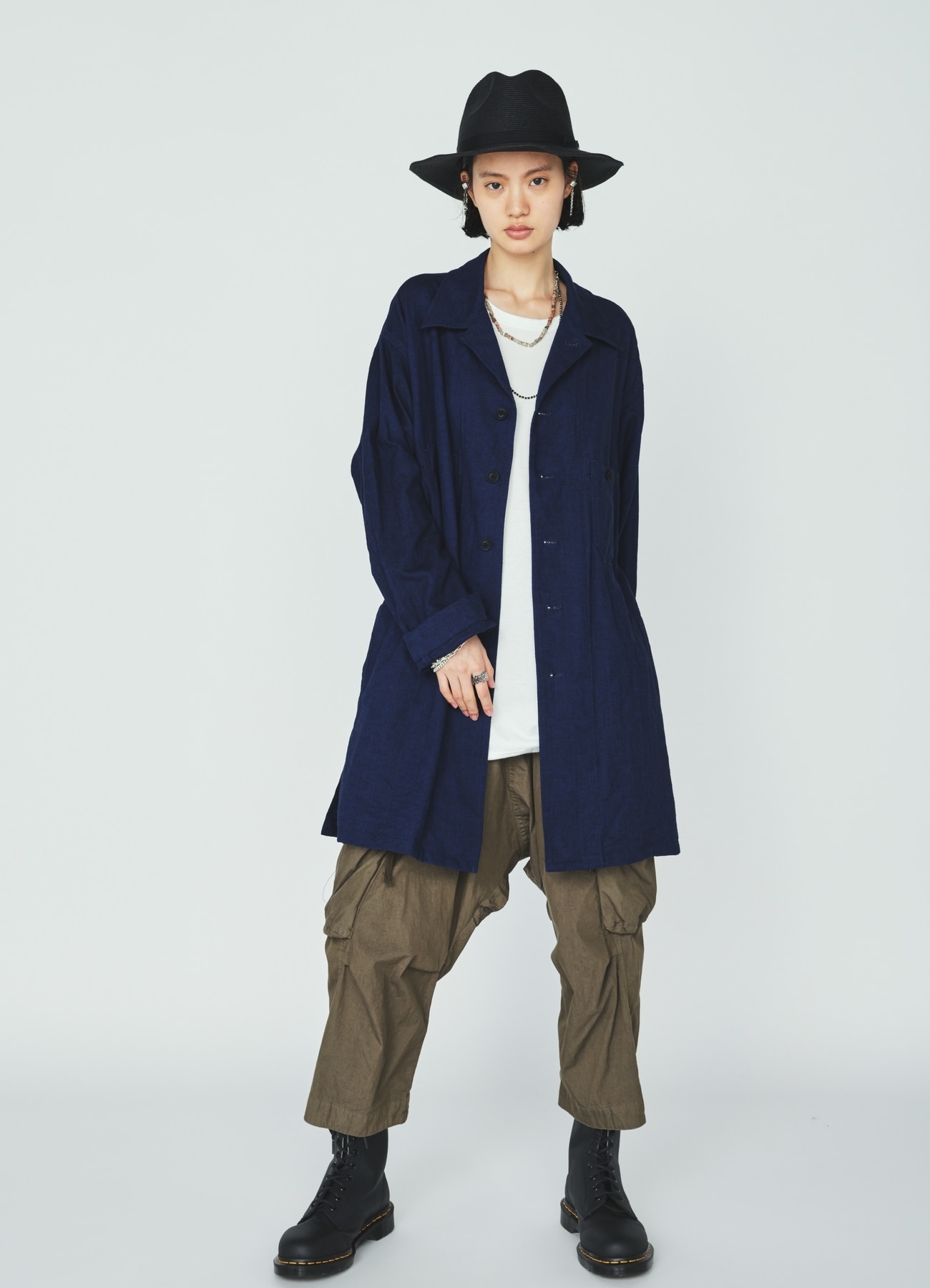 COTTON/NYLON WEATHER CLOTH SAROUEL PANTS WITH GUSSETED POCKETS