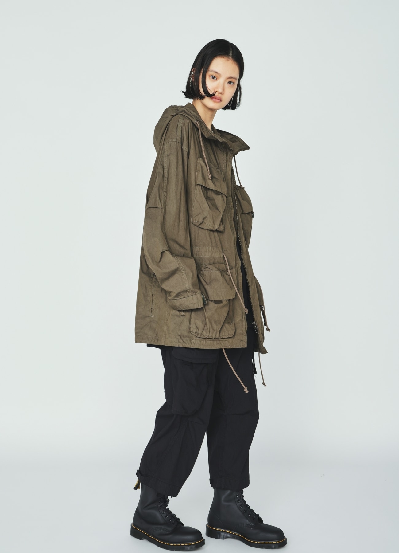 COTTON/NYLON WEATHER CLOTH SAROUEL PANTS WITH GUSSETED POCKETS