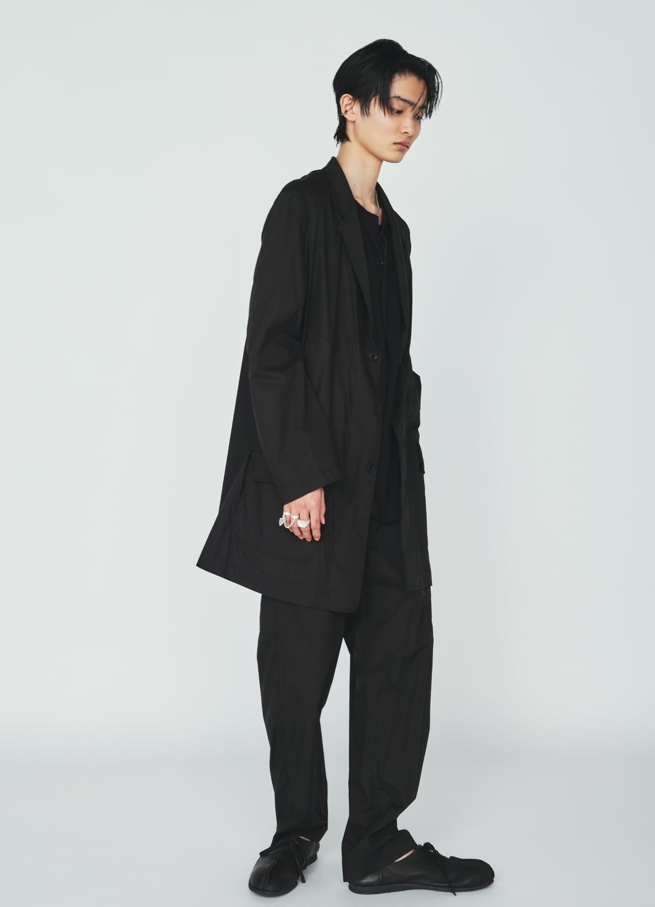 COTTON TYPEWRITER SIDE-POCKET TAPERED PANTS