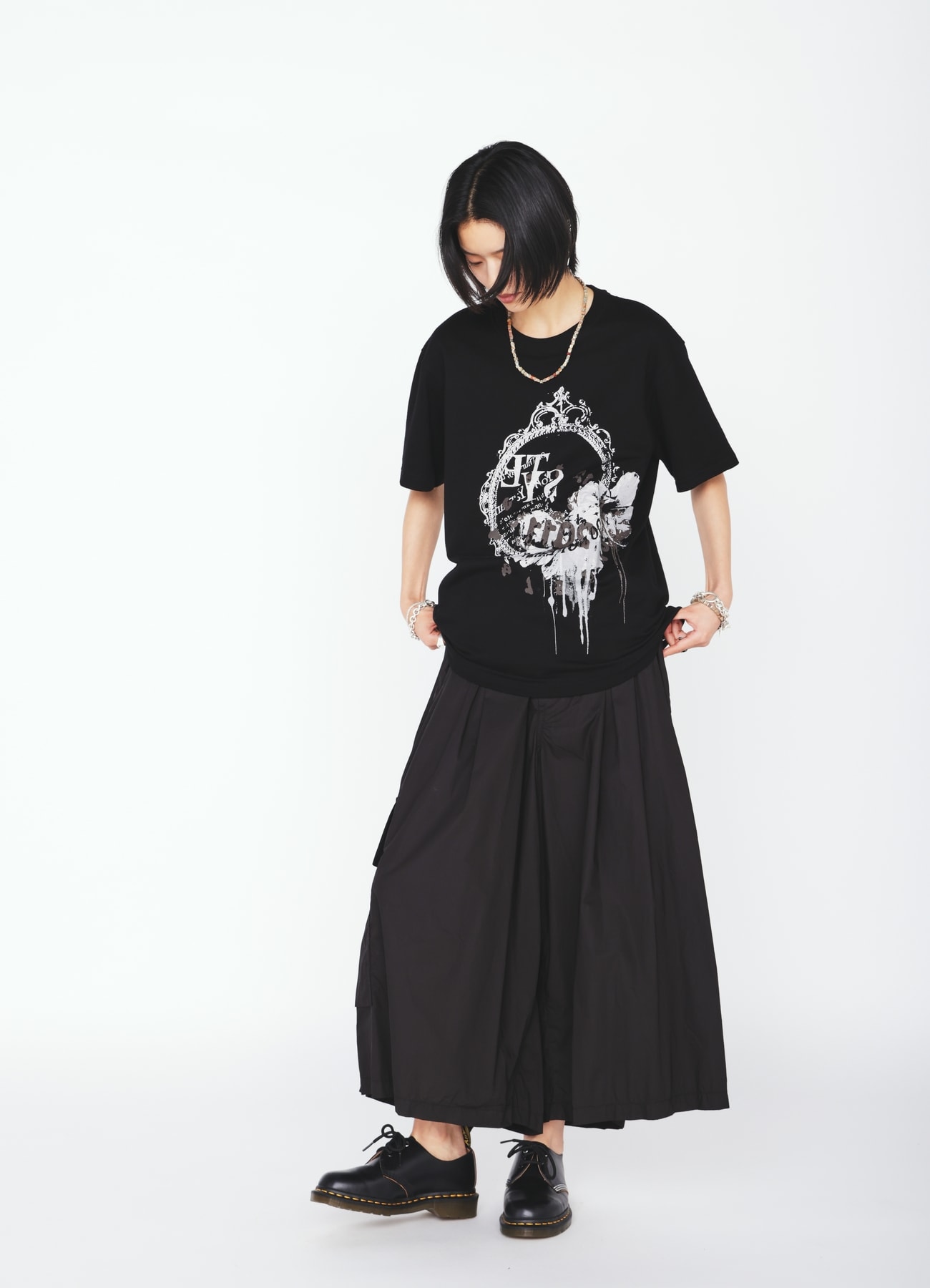 COTTON TYPEWRITER 2-TUCK SIDE-POCKET CULOTTE PANTS