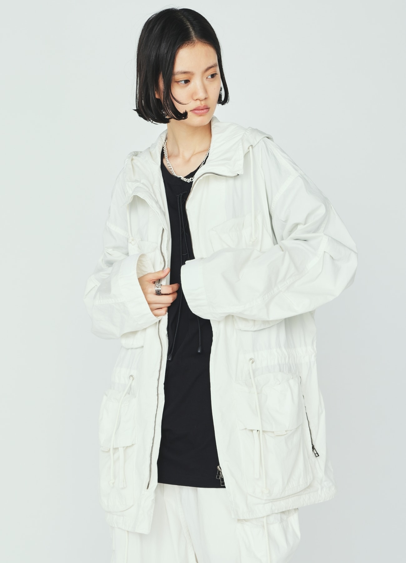 COTTON/NYLON WEATHER CLOTH 6-POCKET MOUNTAIN PARKA